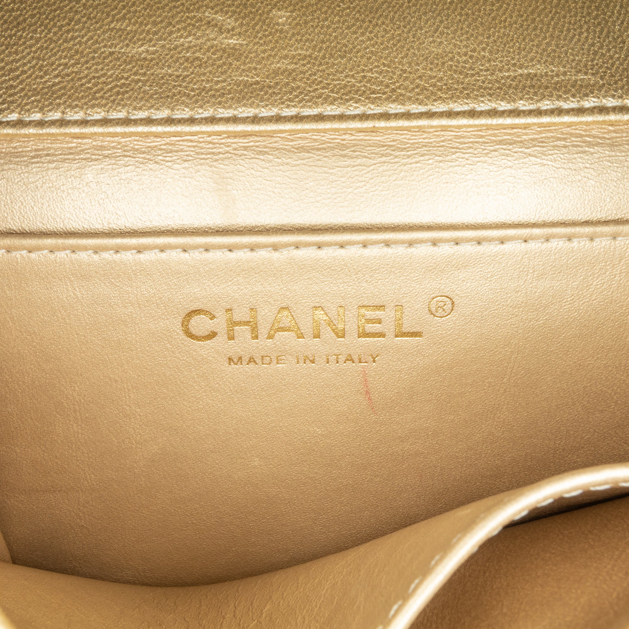 Chanel Small Lambskin Chic Pearls Flap - image 6