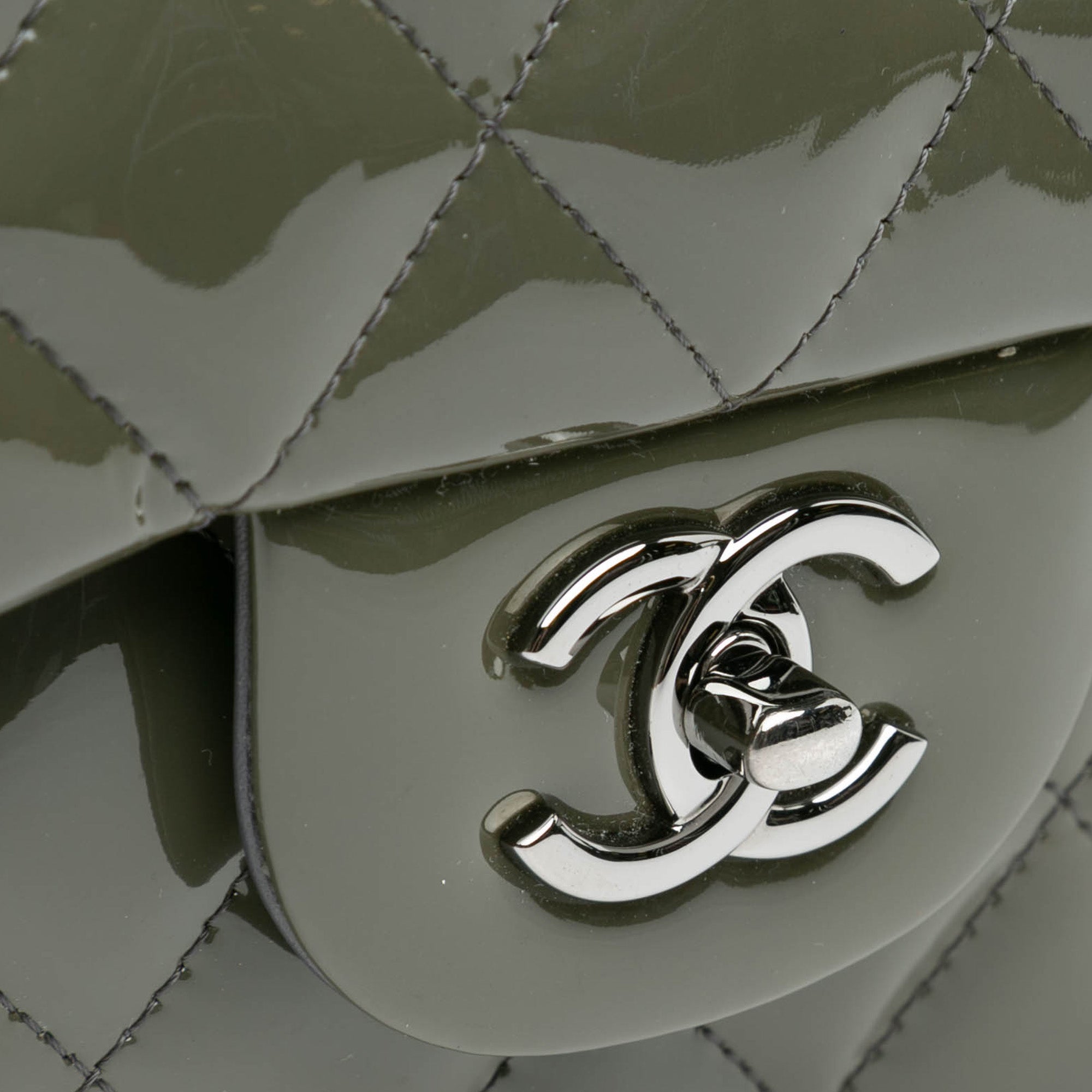 Chanel Jumbo Classic Patent Double Flap - image 10