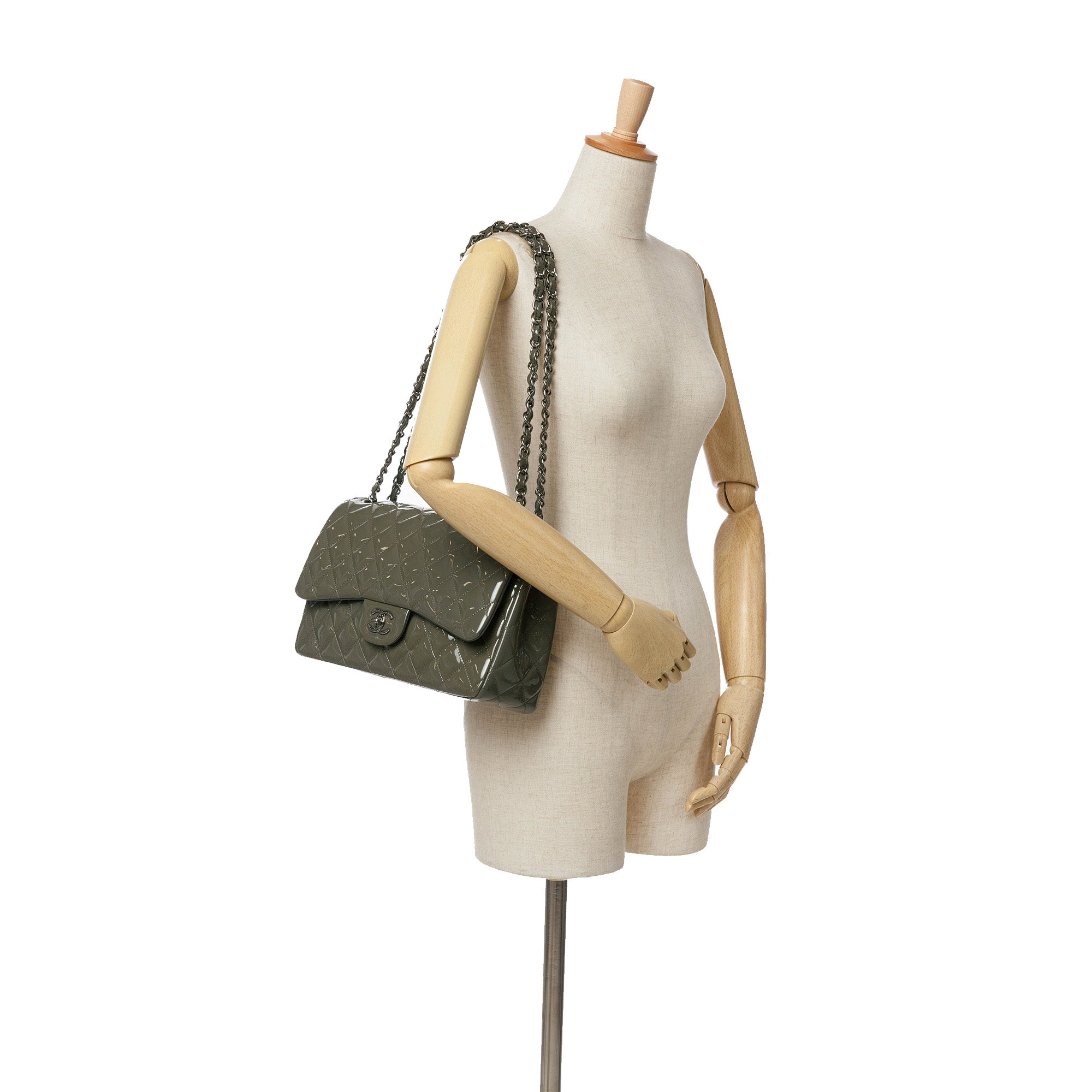 Chanel Jumbo Classic Patent Double Flap - image 11