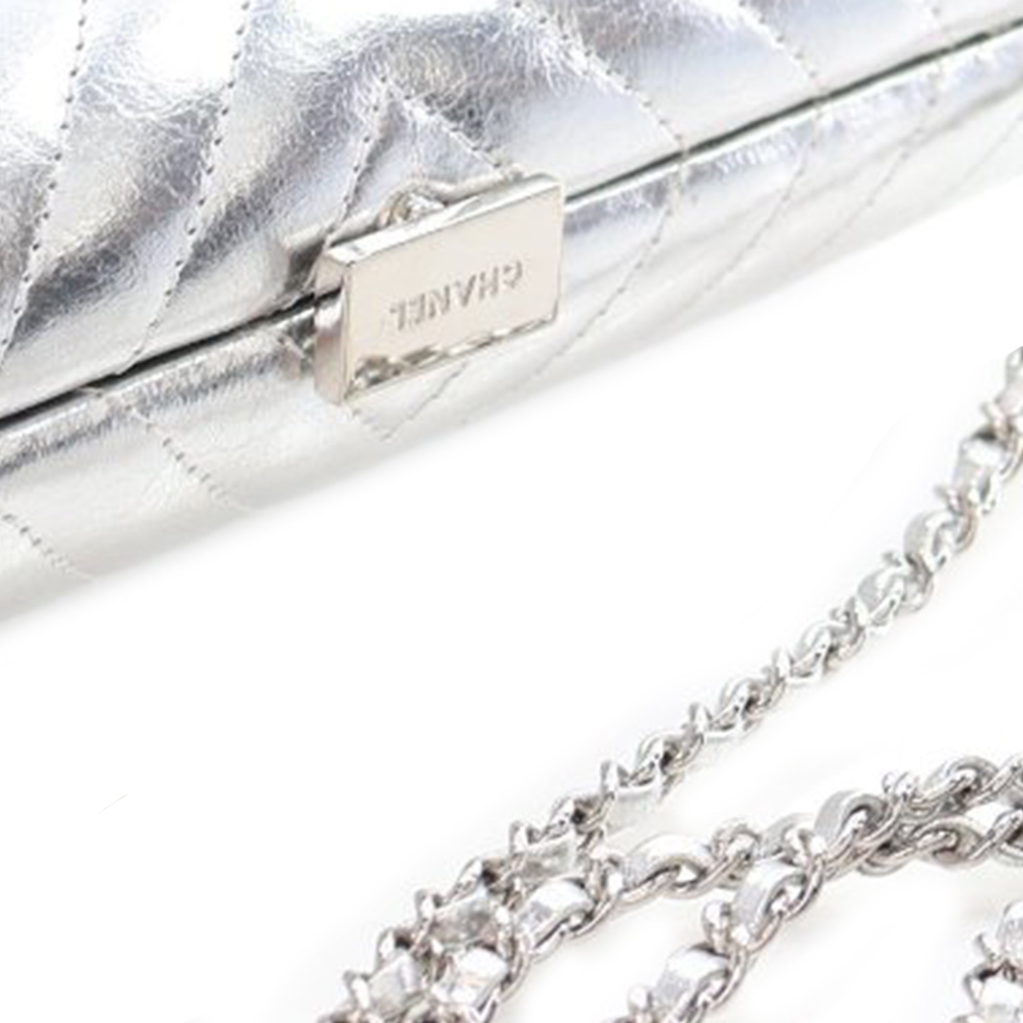 Chanel CC Chevron Metallic Crumpled Lambskin Fringe Evening Bag - image 12