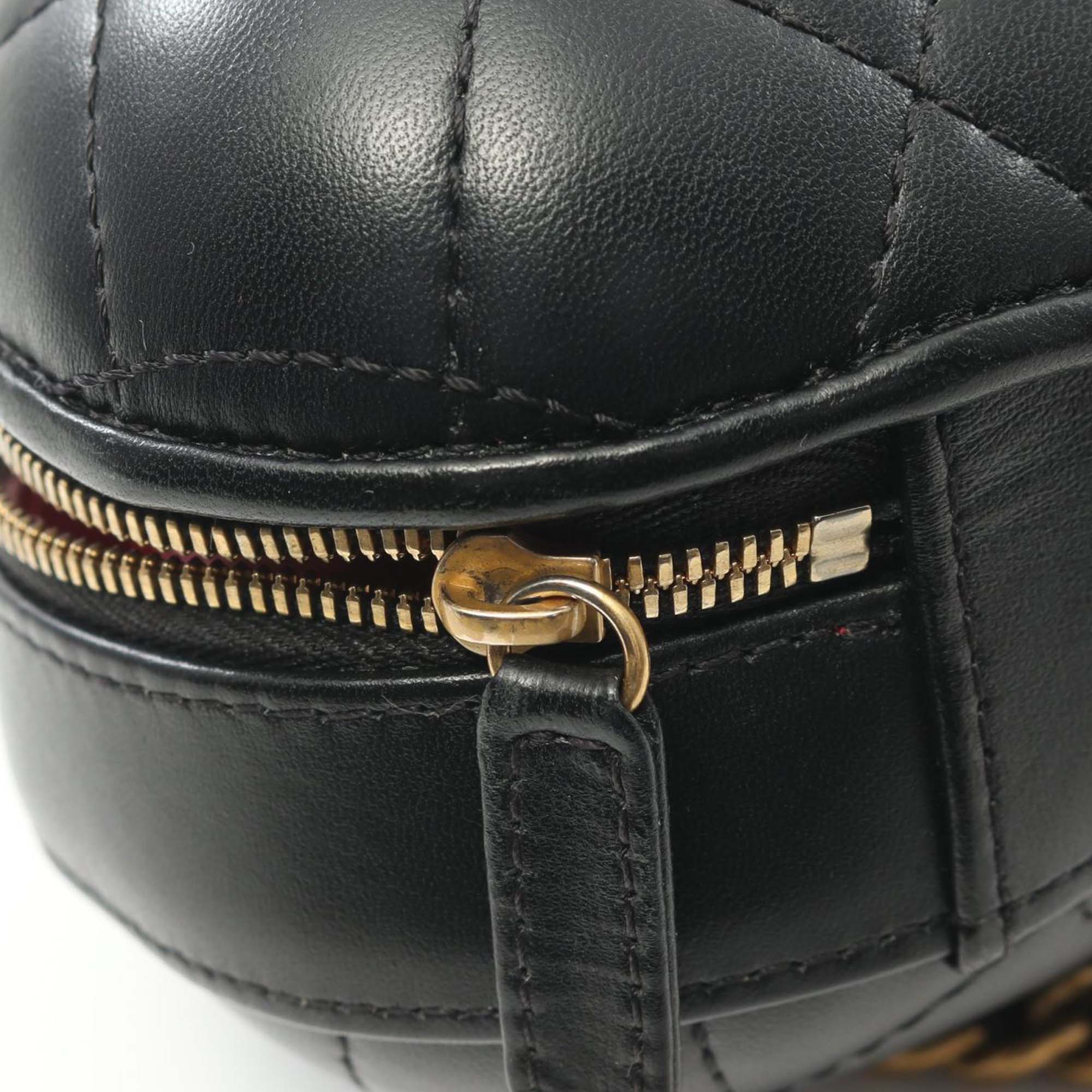 Chanel Quilted Lambskin CC Bubble Vanity Case With Chain - image 7
