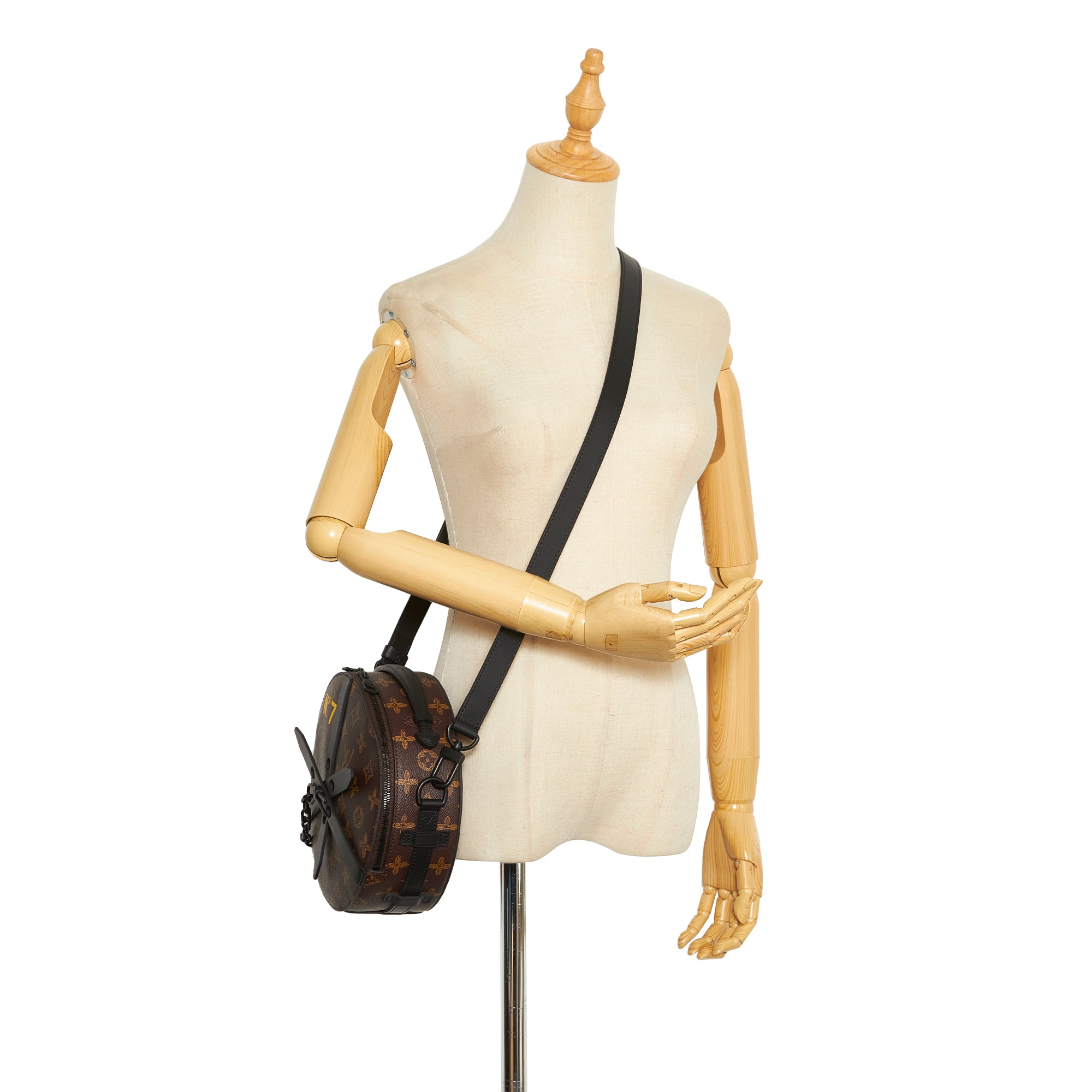 Louis Vuitton Monogram Wheel Box - image 8