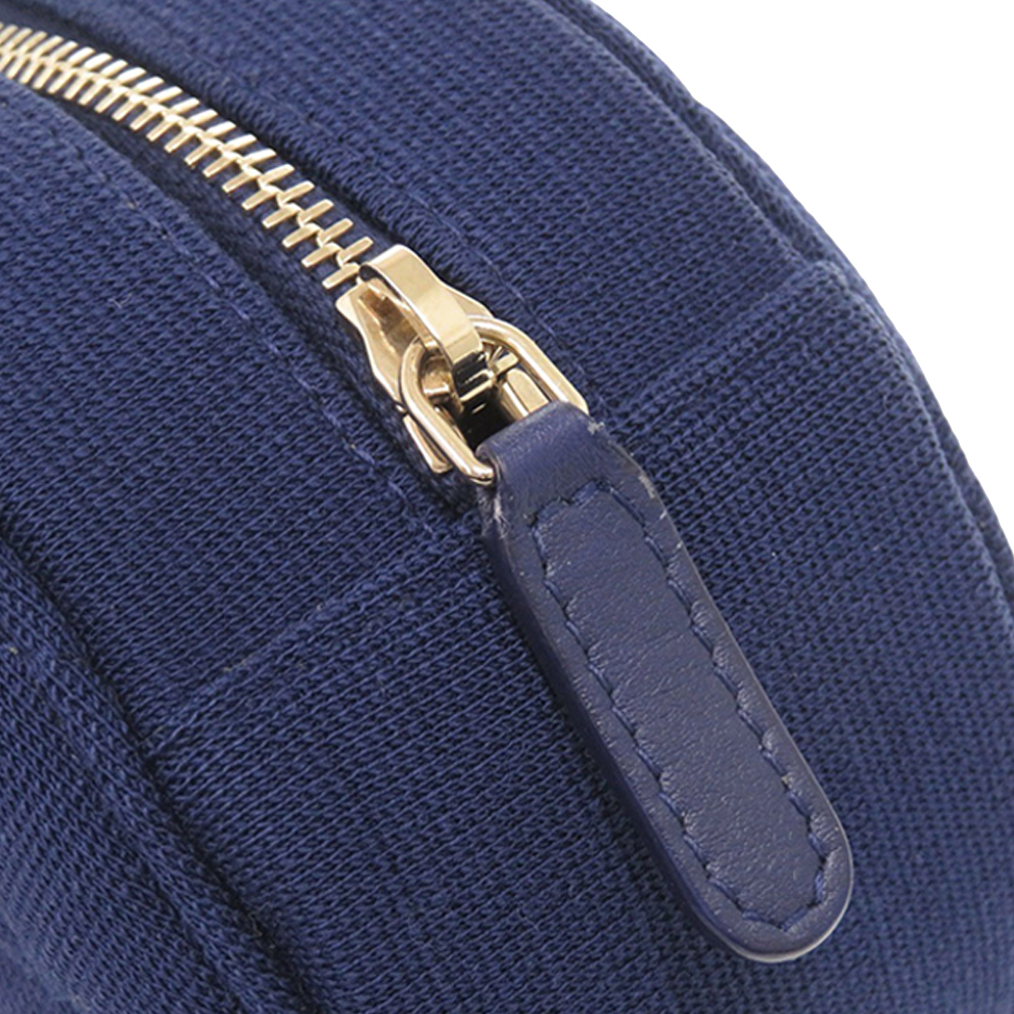 Chanel CC Quilted Jersey Round Clutch with Chain - image 9