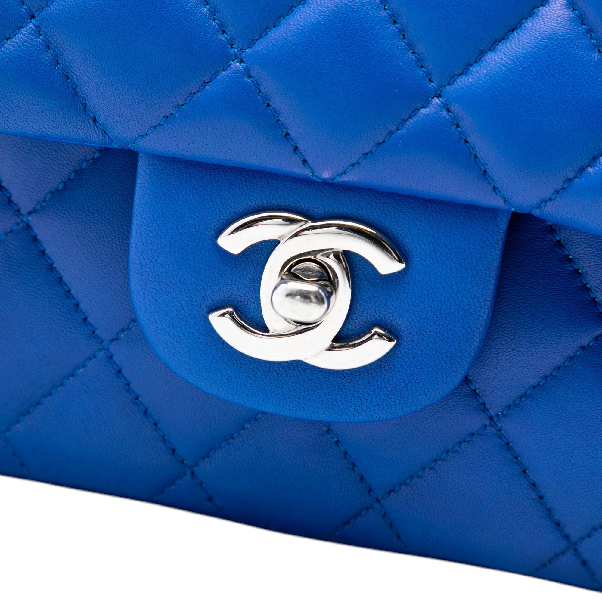Chanel Medium Classic Lambskin Double Flap - image 5