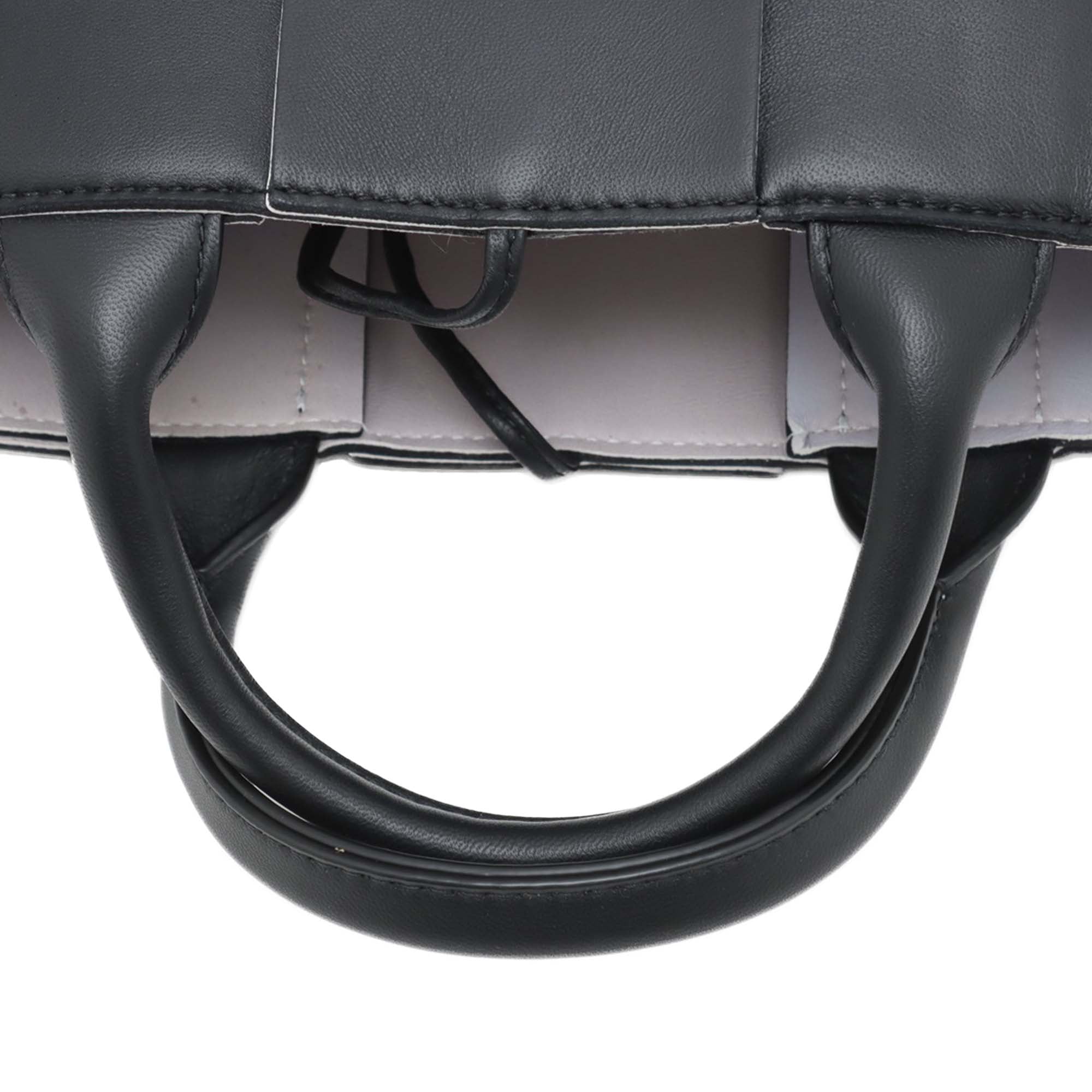 Bottega Veneta Candy Nappa Maxi Intrecciato Arco Tote - image 9