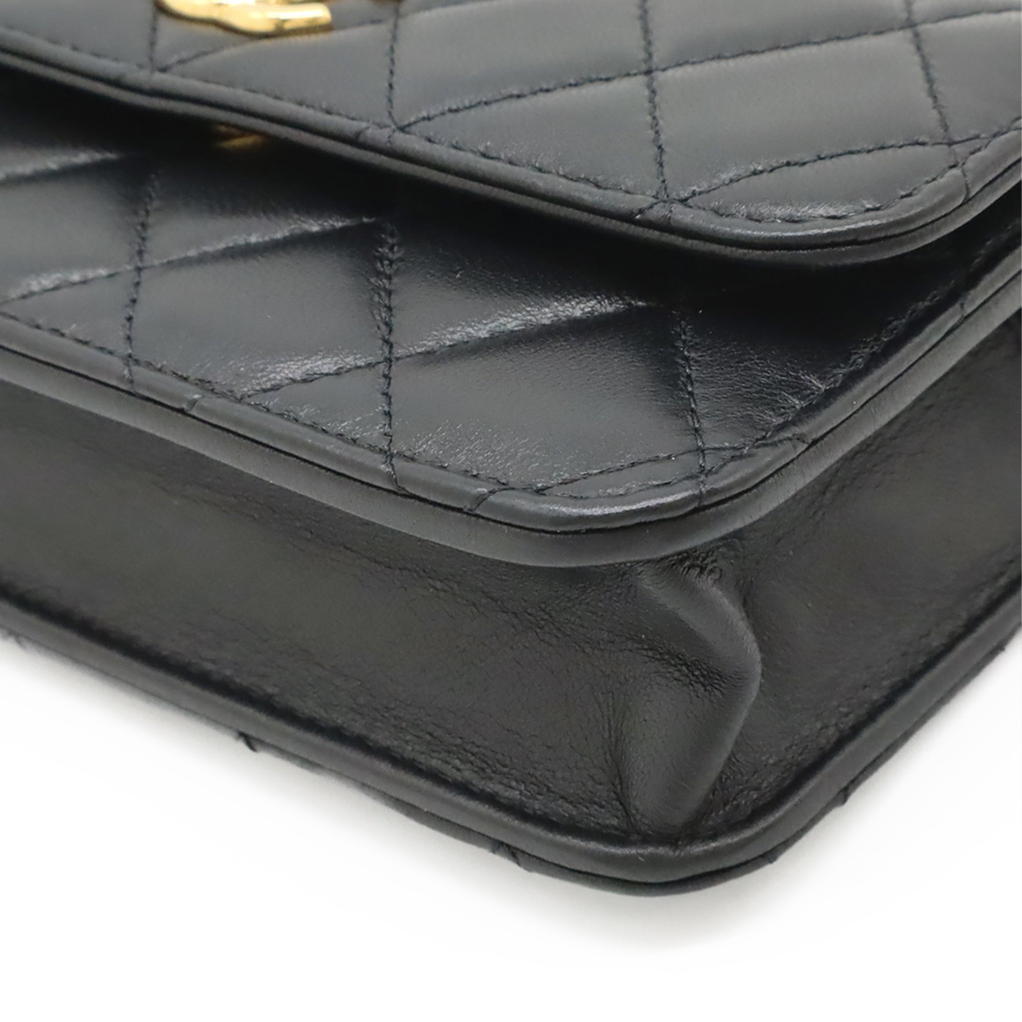 Chanel CC Quilted Lambskin Wooden Beads Top Handle Wallet On Chain - image 5
