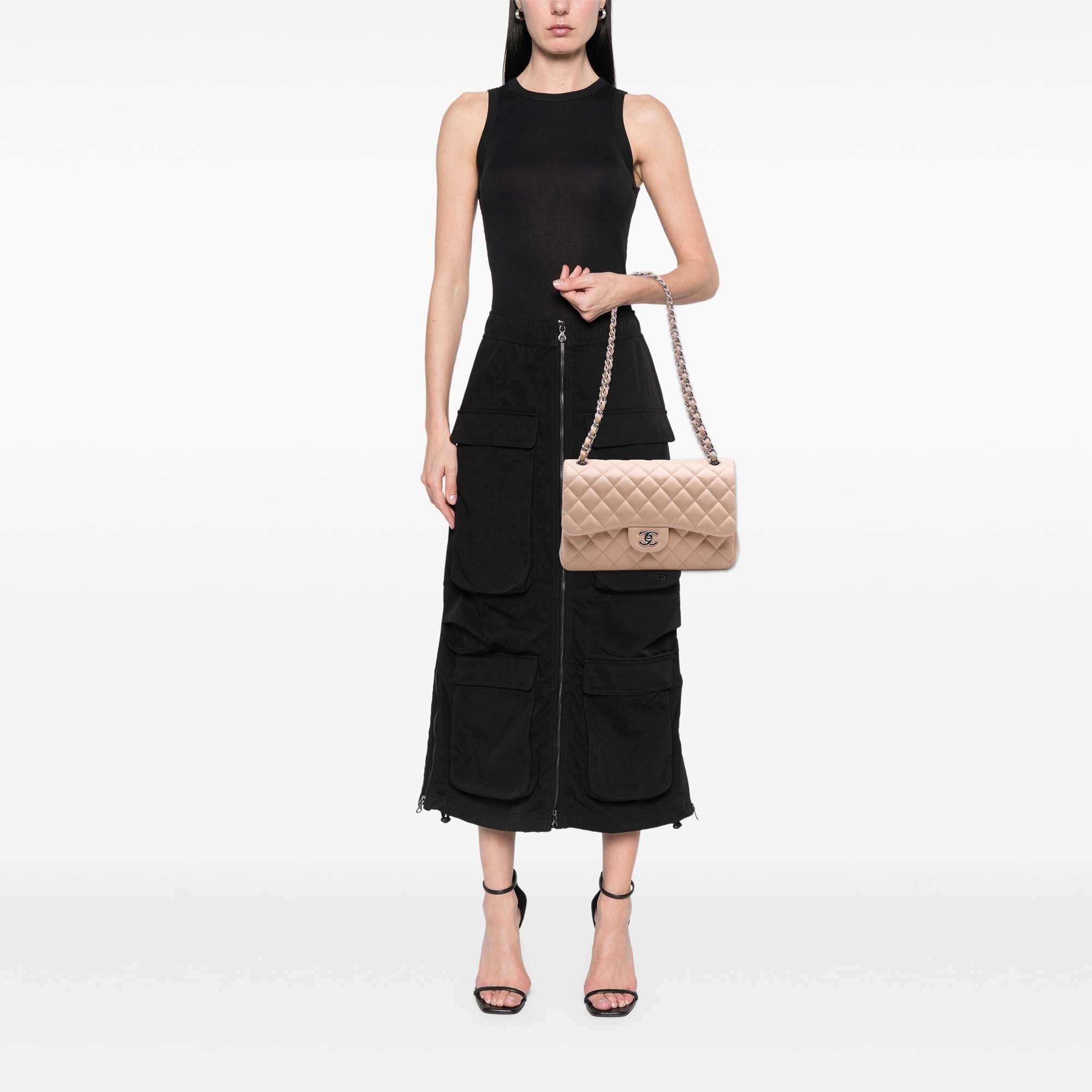 Chanel Jumbo Classic Lambskin Double Flap - image 12