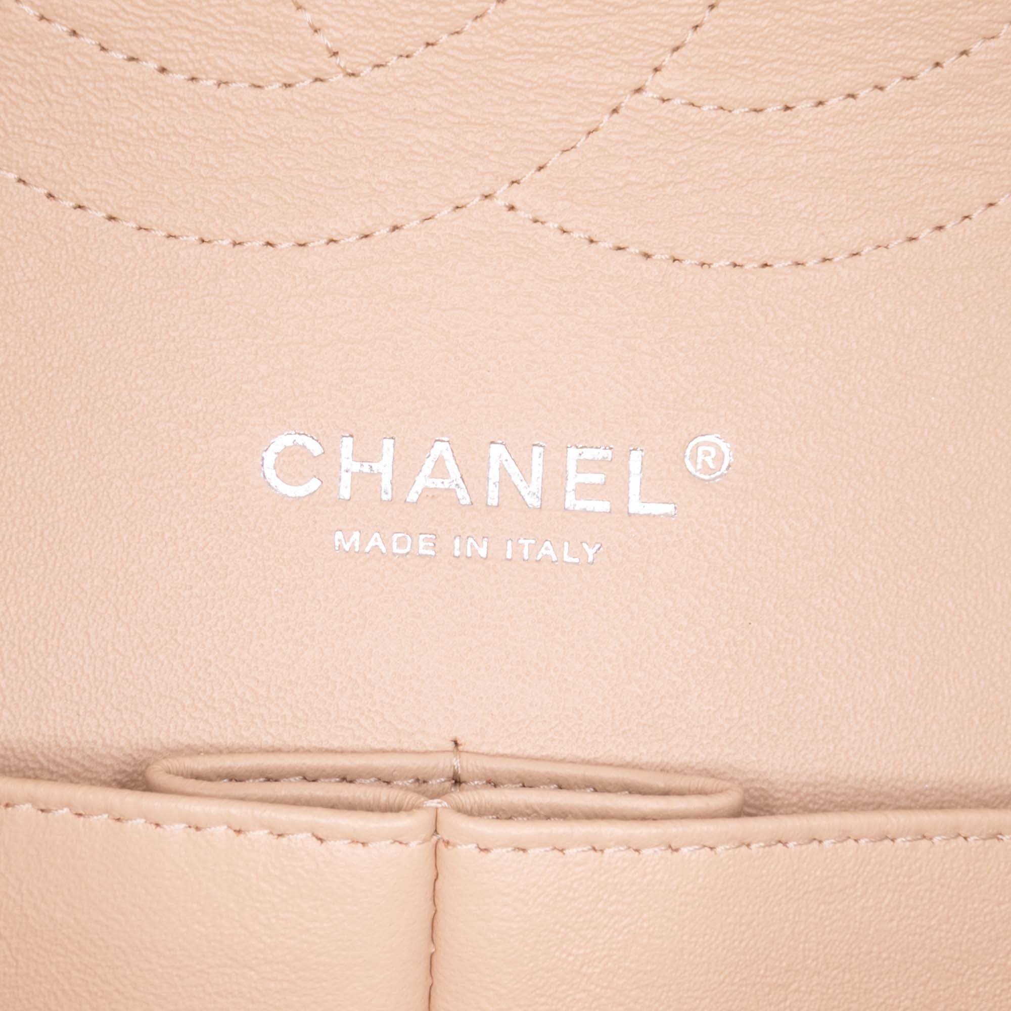 Chanel Jumbo Classic Lambskin Double Flap - image 5