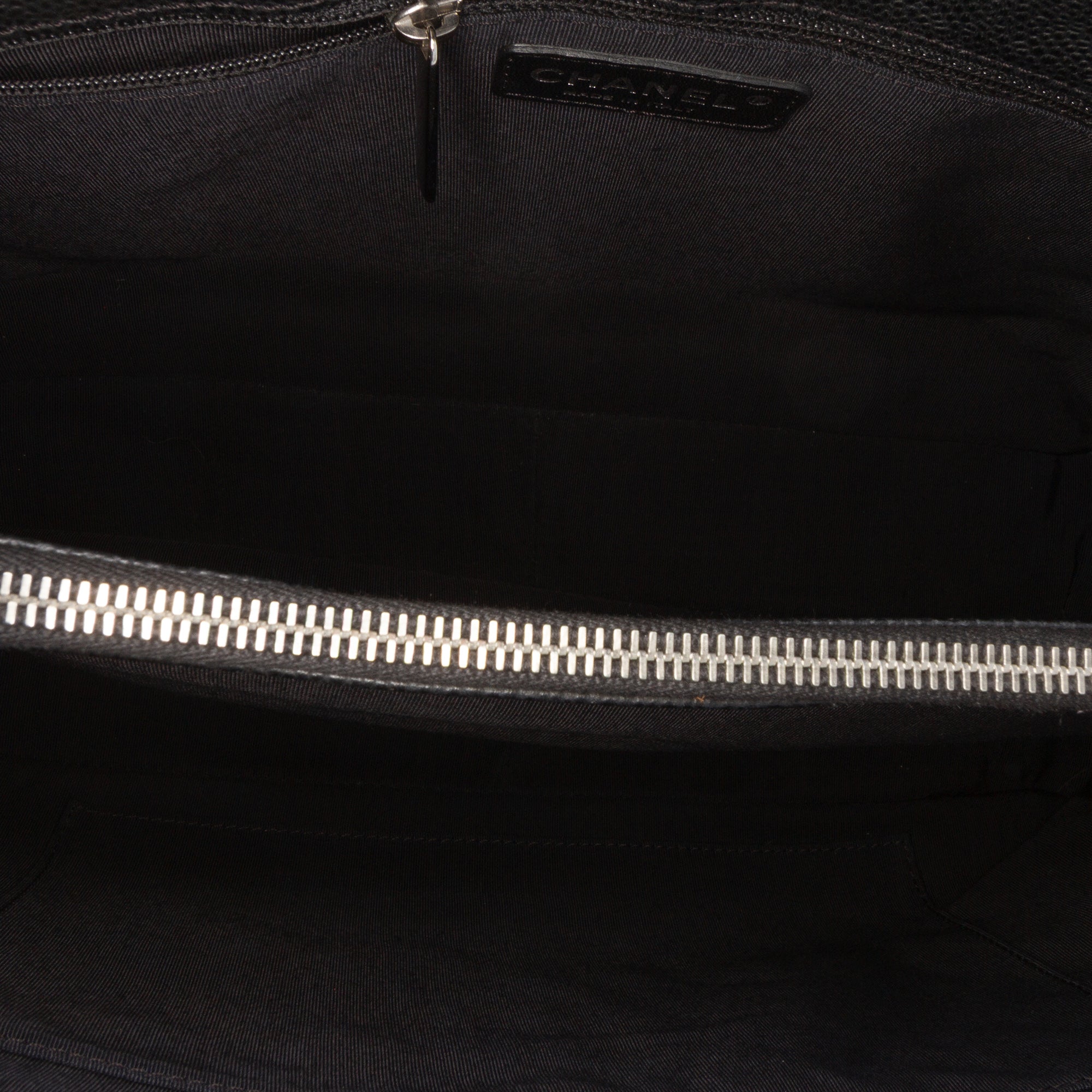Chanel Caviar Grand Shopping Tote - image 6