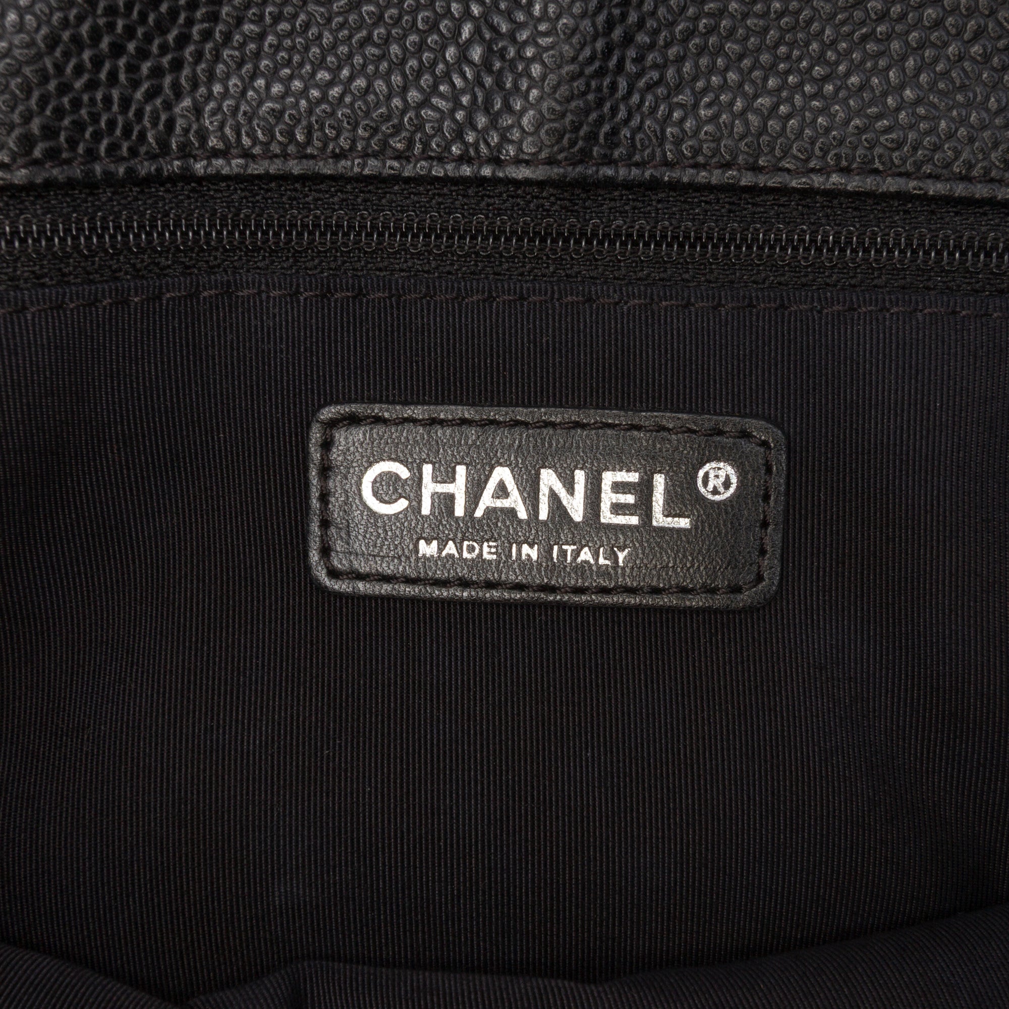 Chanel Caviar Grand Shopping Tote - image 7