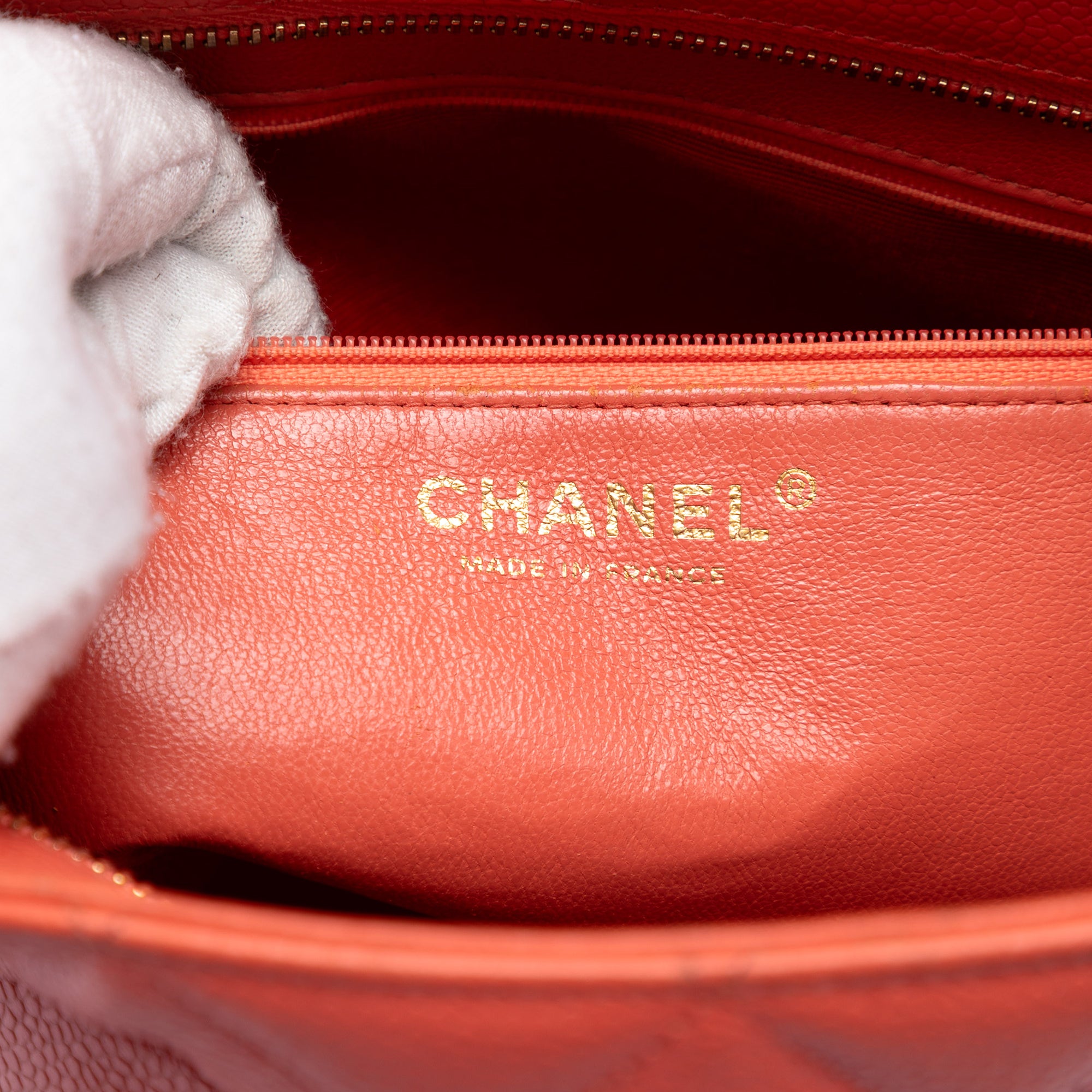 Chanel Caviar Medallion Tote - image 5