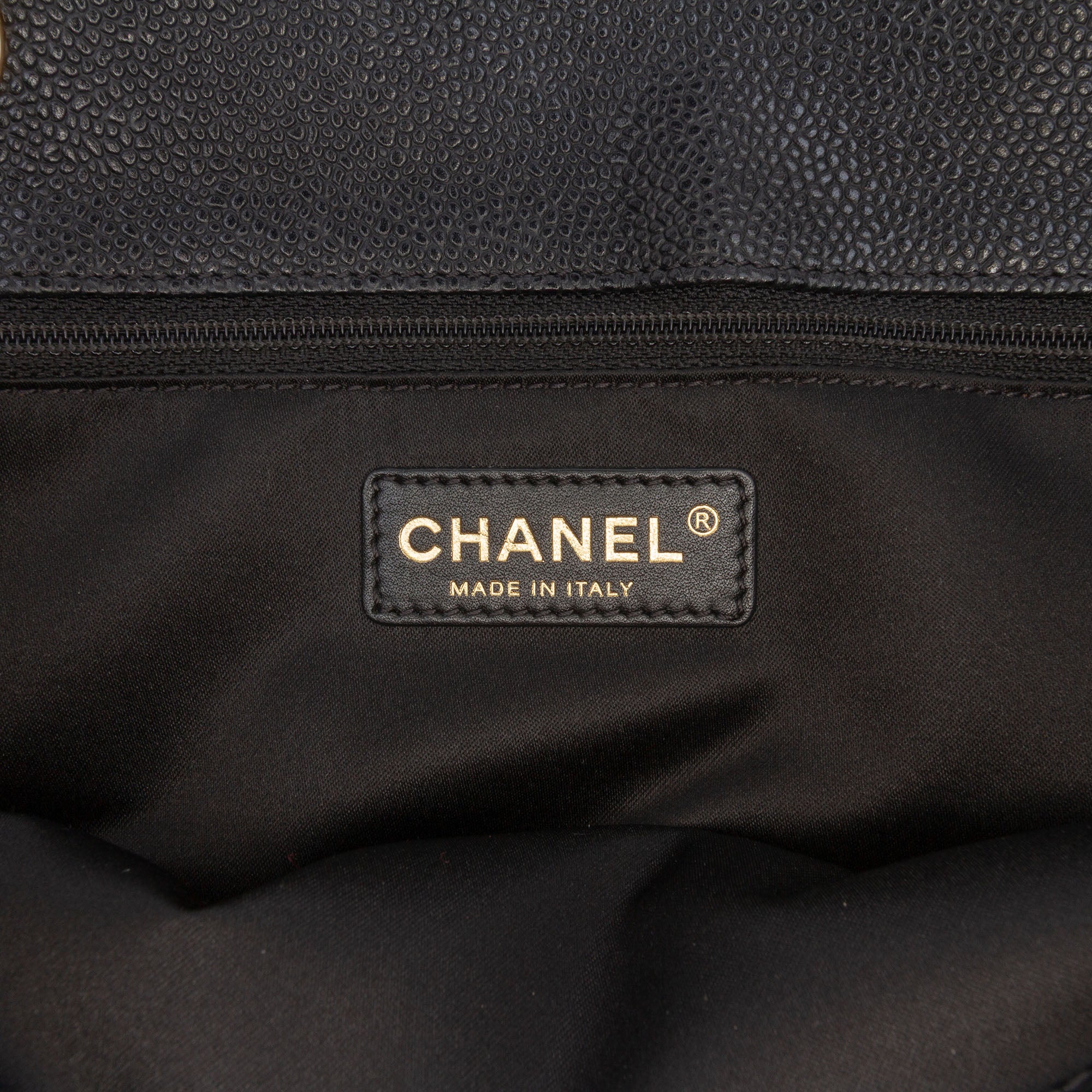 Chanel Caviar Grand Shopping Tote - image 5