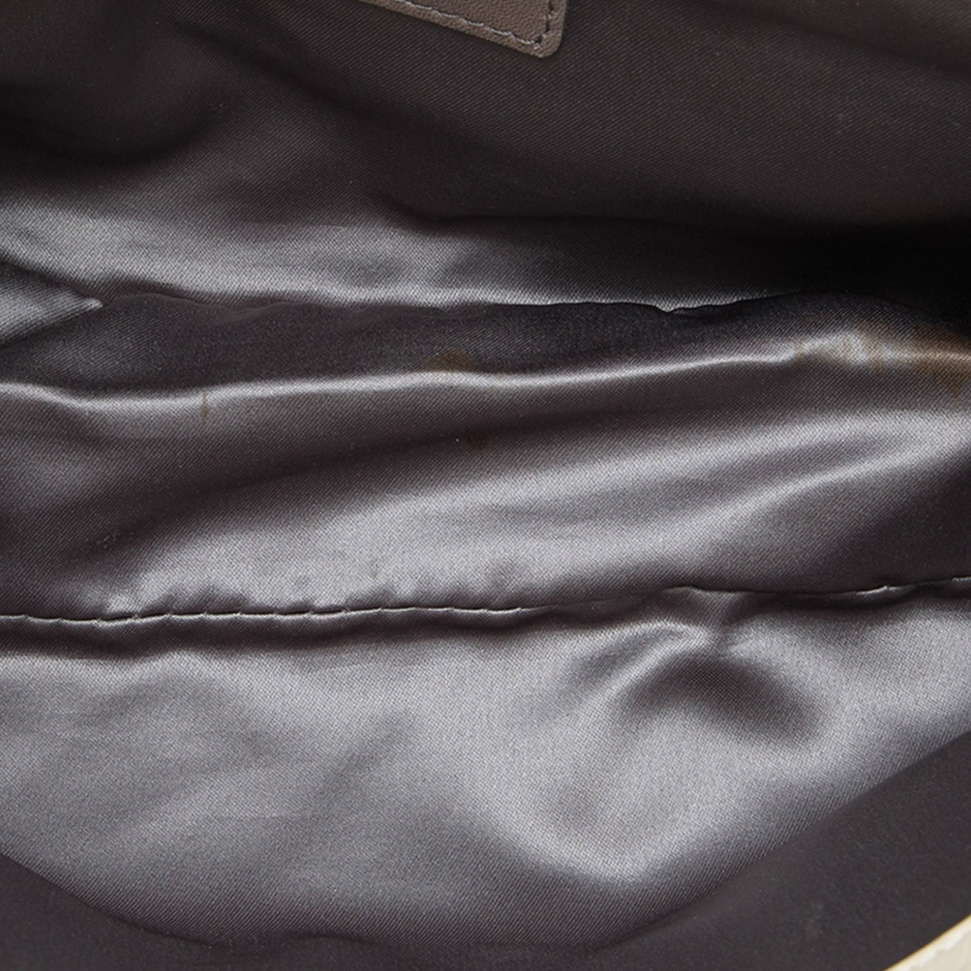 Chanel Quilted Aged Lambskin Reissue 2.55 East West Flap - image 4
