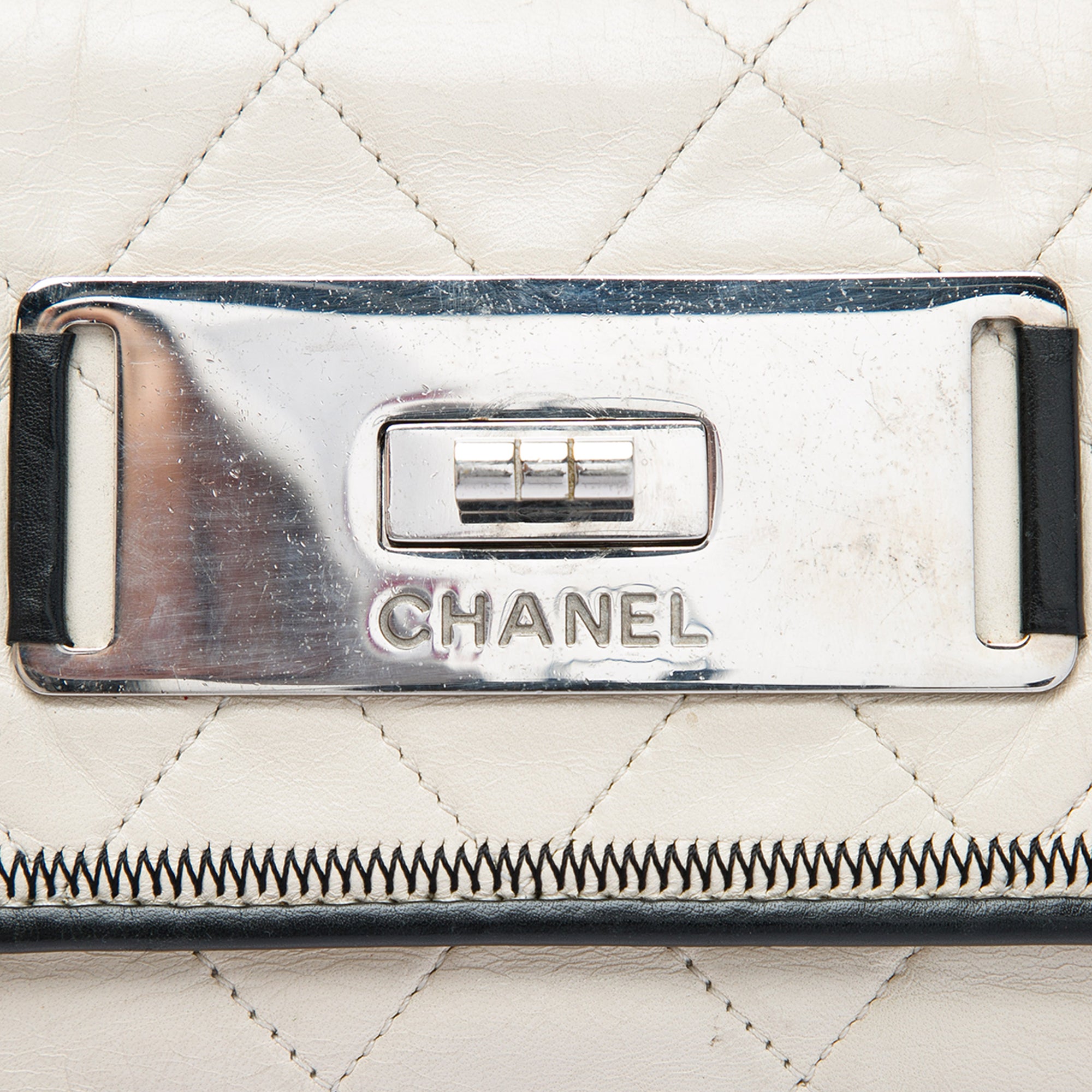 Chanel Quilted Aged Lambskin Reissue 2.55 East West Flap - image 5