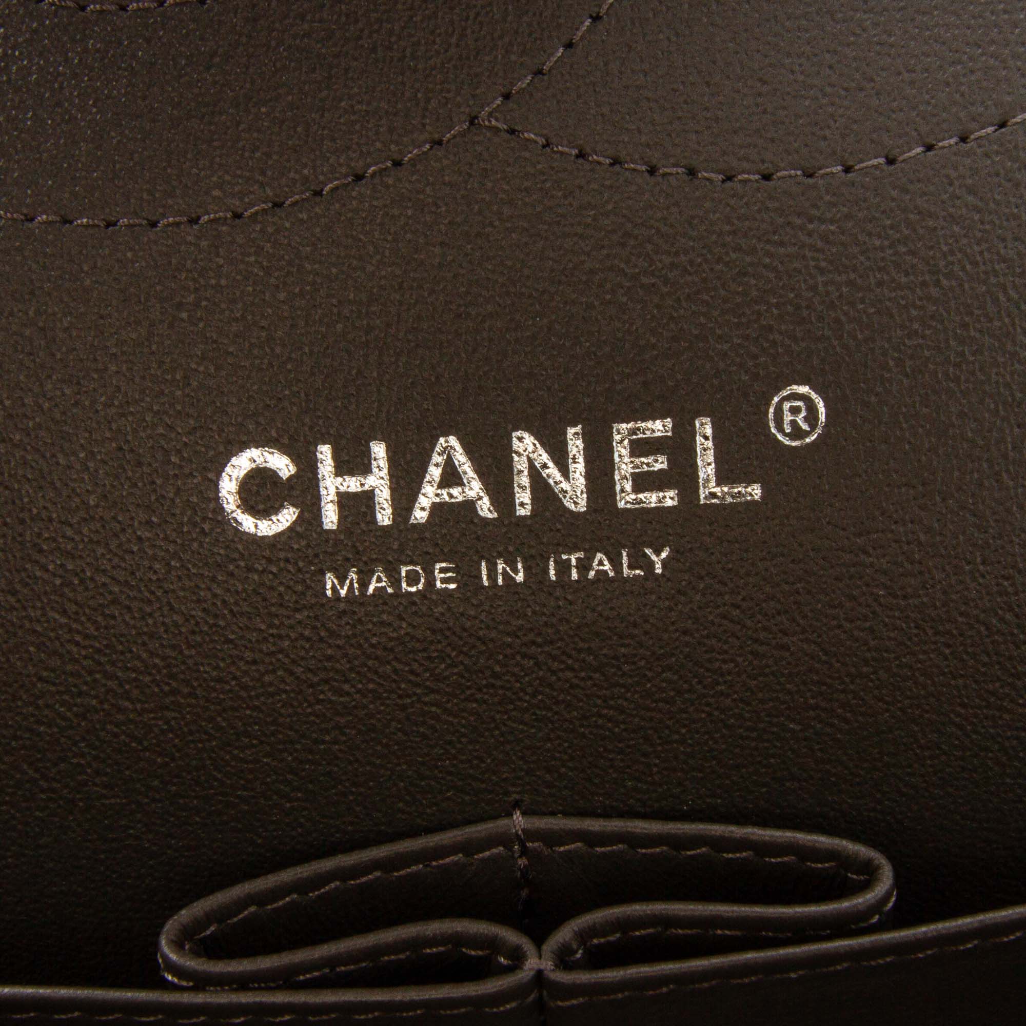 Chanel Jumbo Classic Lambskin Double Flap - image 5