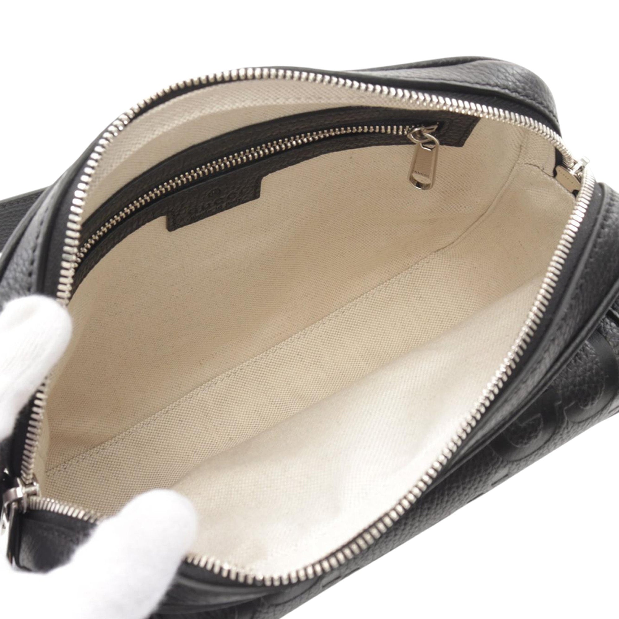 Gucci Small Jumbo GG Embossed Leather Crossbody - image 3