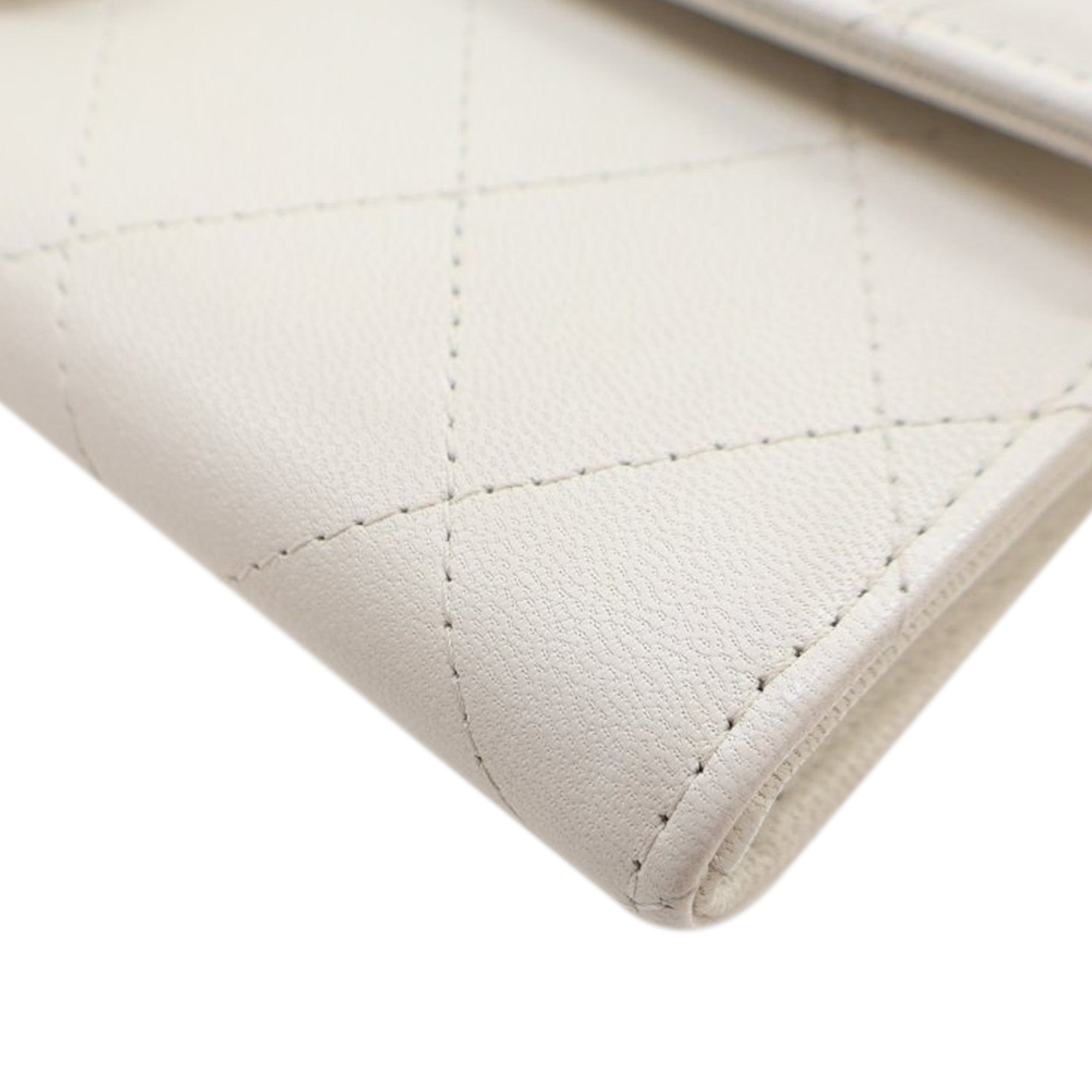 Chanel Goatskin Chic Pearls Wallet on Chain - image 10