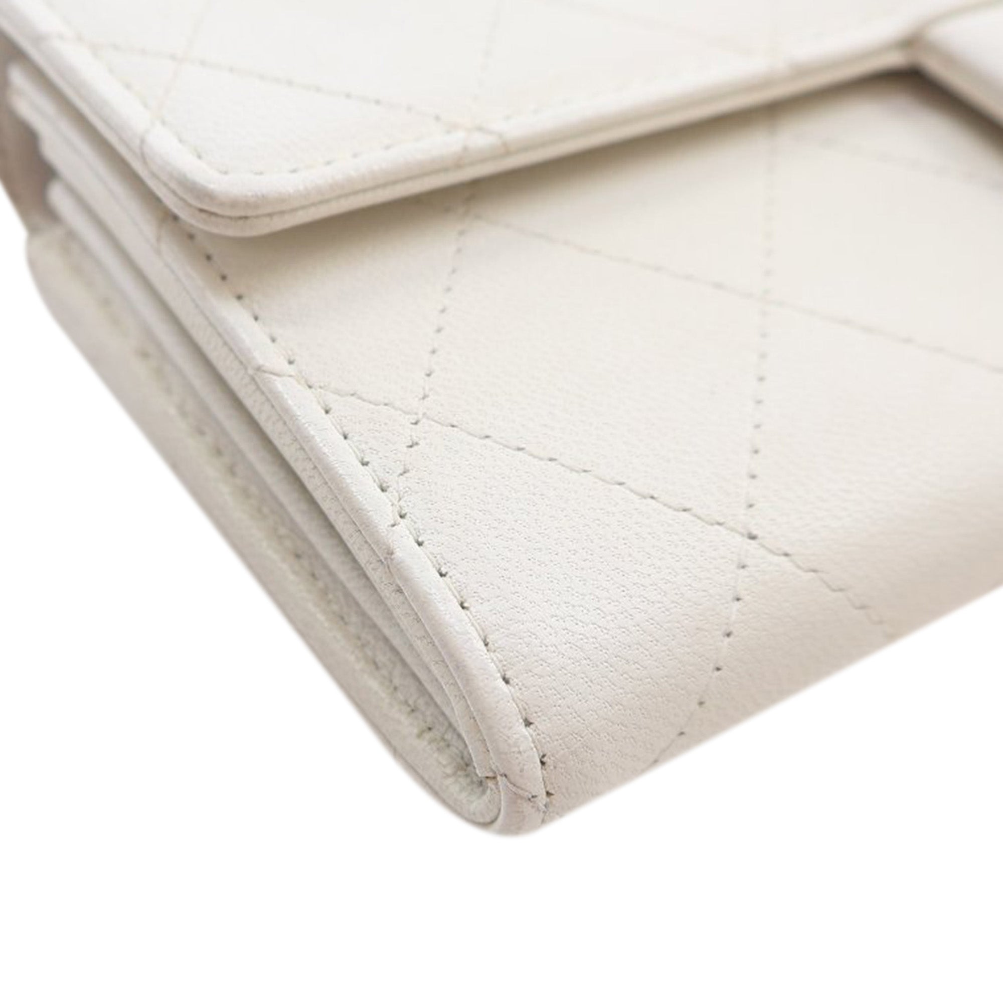 Chanel Goatskin Chic Pearls Wallet on Chain - image 9