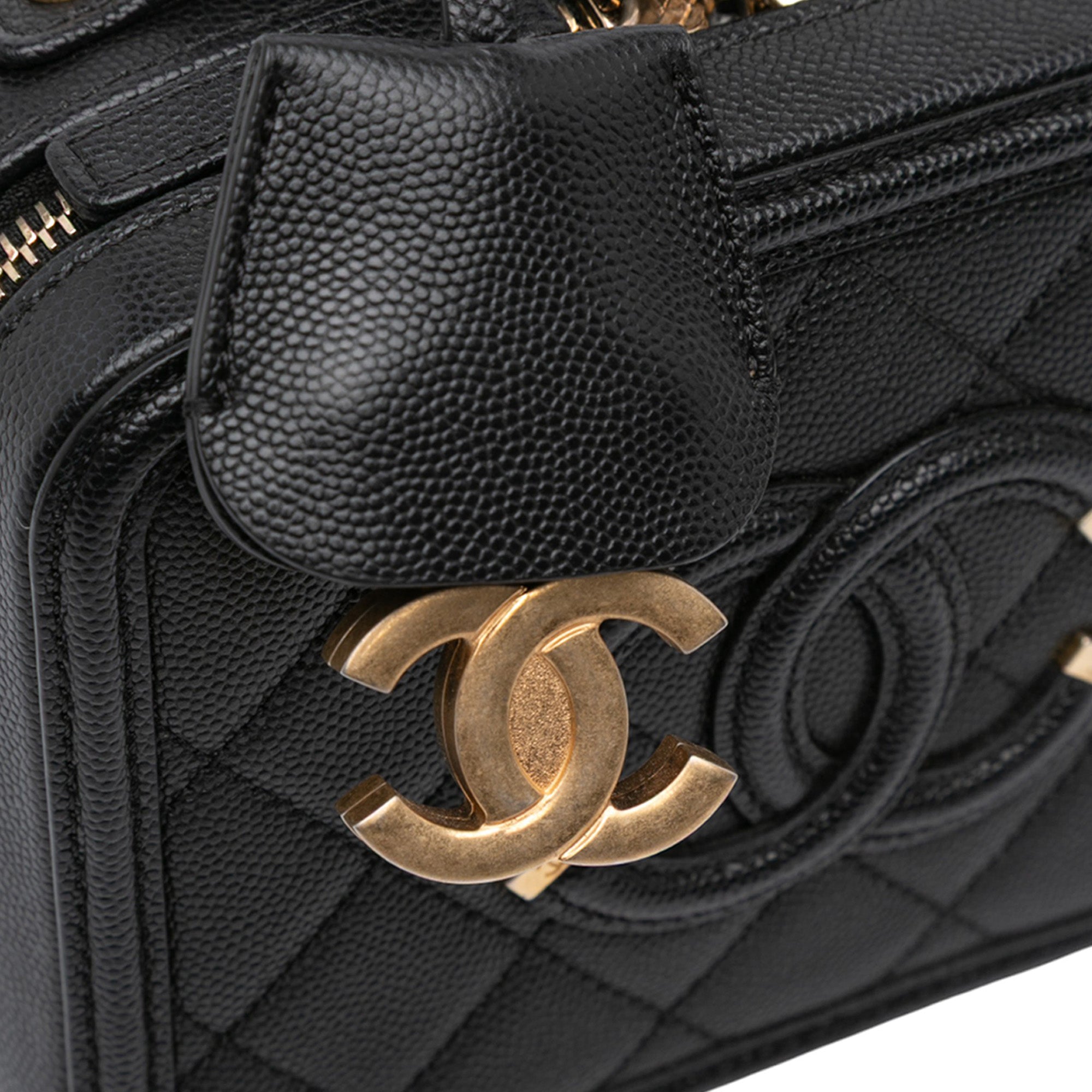 Chanel Small Caviar CC Filigree Vanity Case - image 9