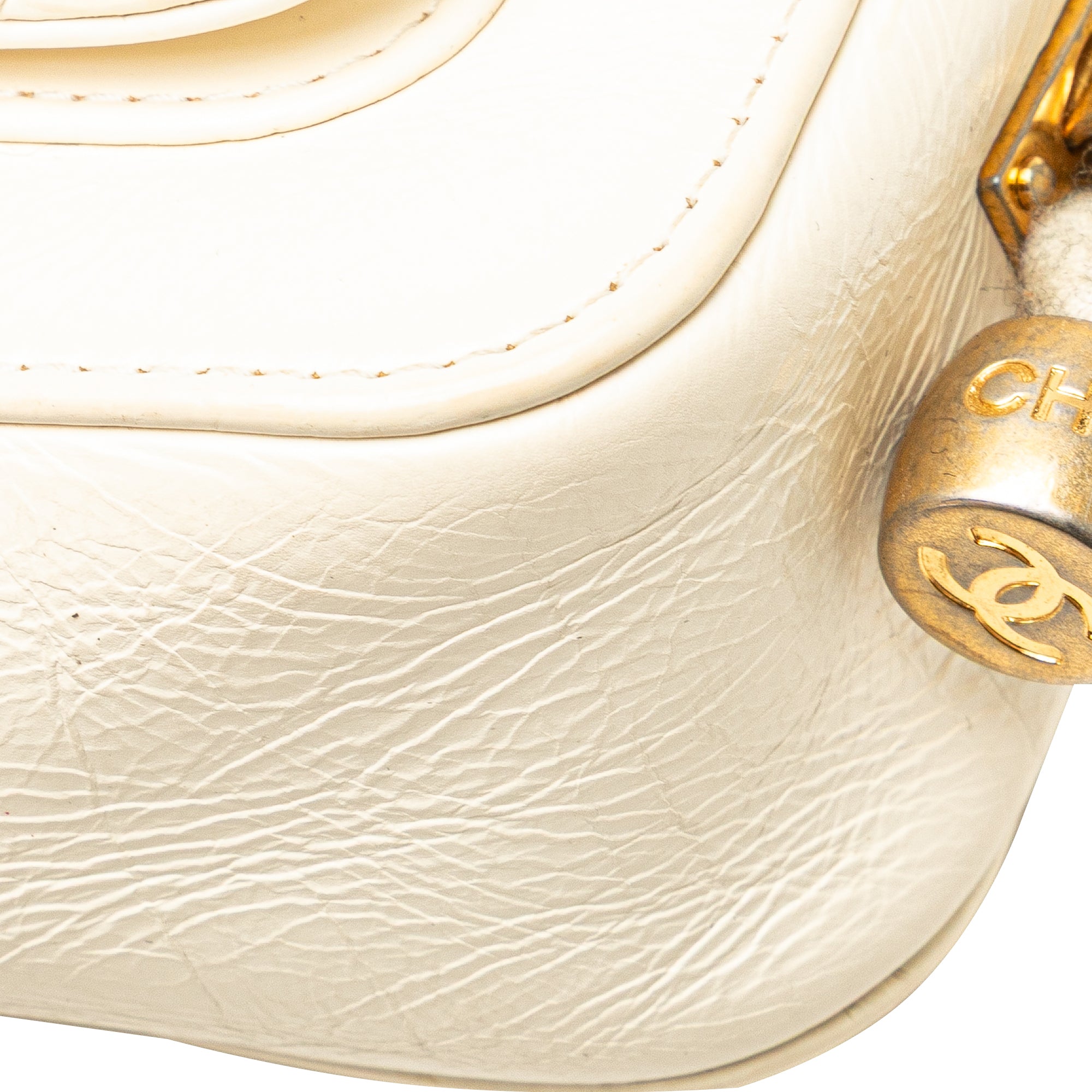 Chanel Crumpled Calfskin En Vogue Rope Flap - image 10