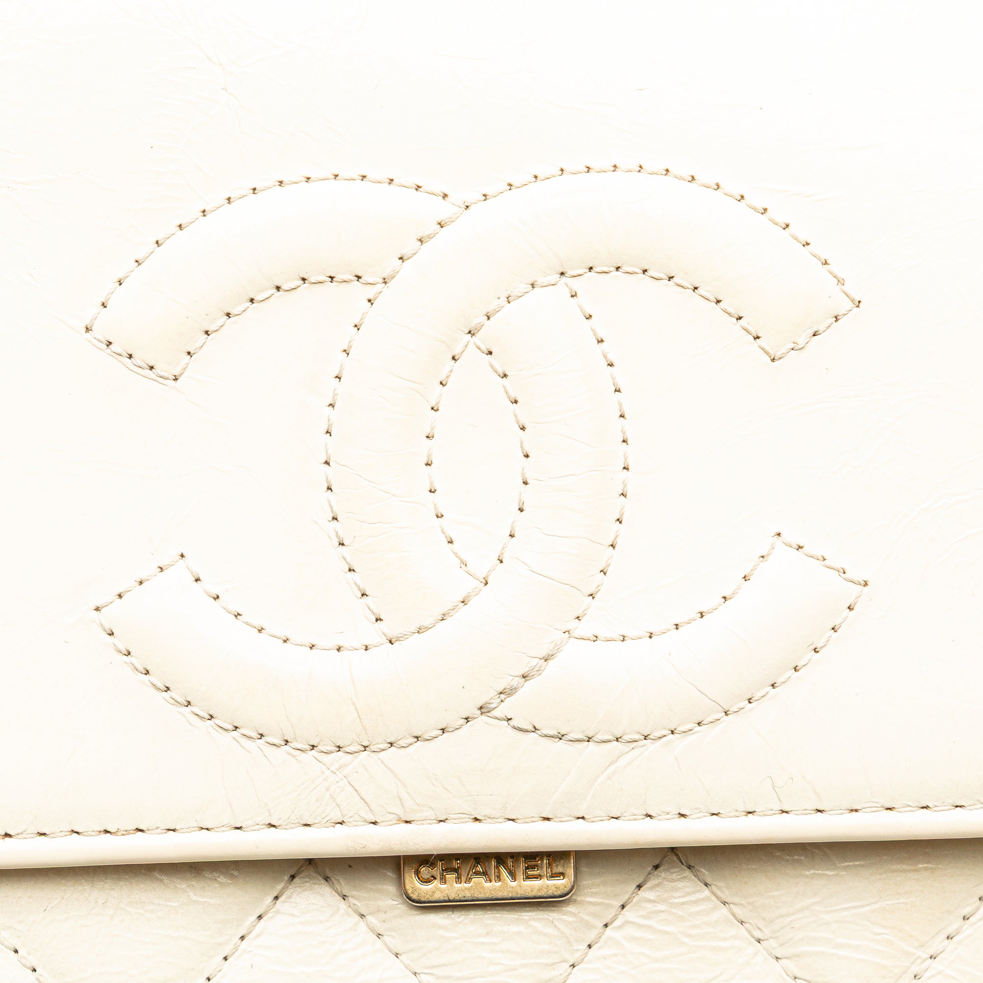 Chanel Crumpled Calfskin En Vogue Rope Flap - image 11