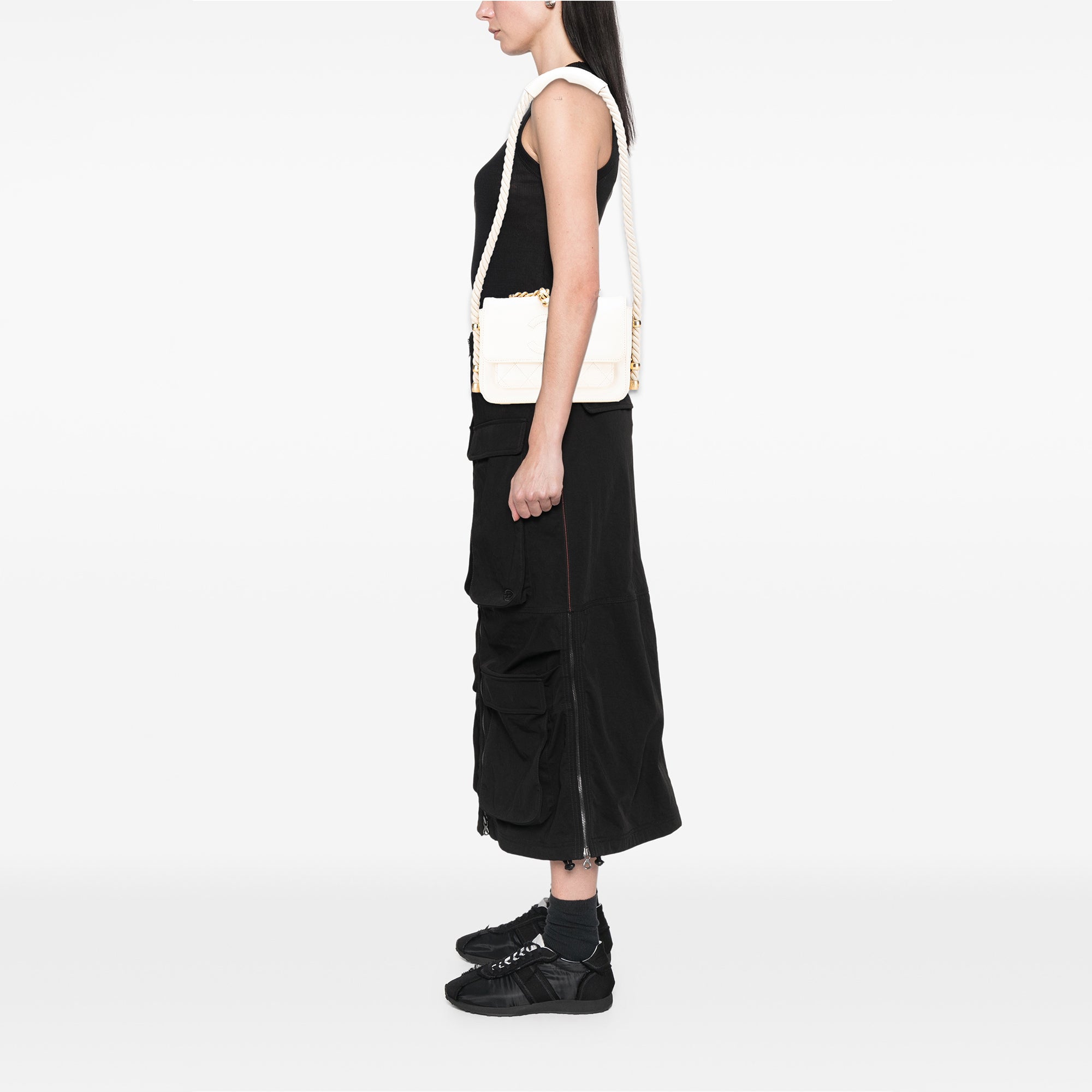Chanel Crumpled Calfskin En Vogue Rope Flap - image 13