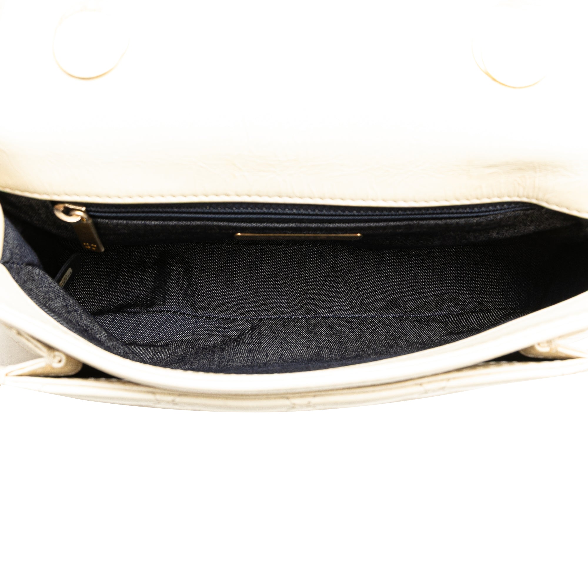 Chanel Crumpled Calfskin En Vogue Rope Flap - image 4