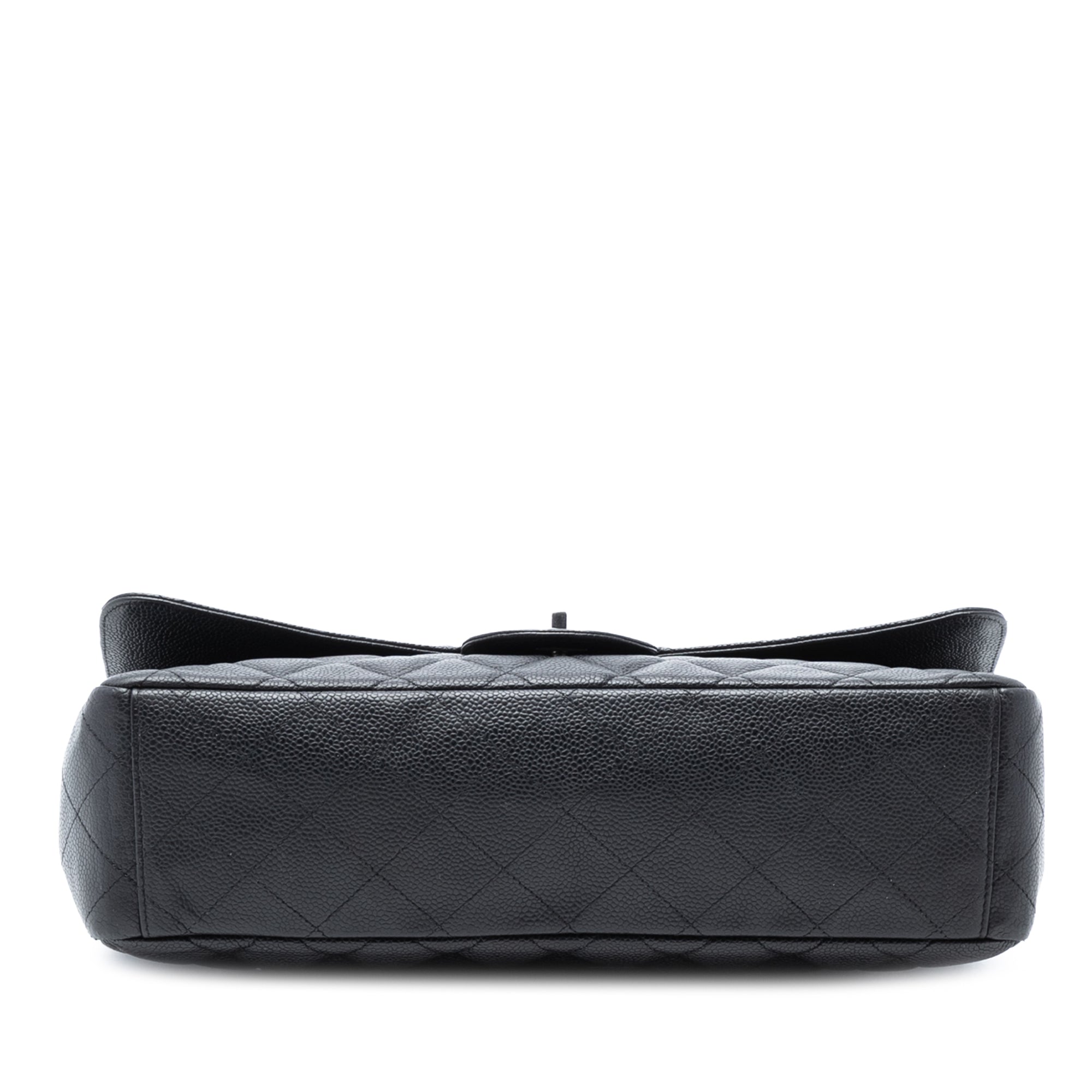 Chanel Maxi Classic Caviar Single Flap - image 3