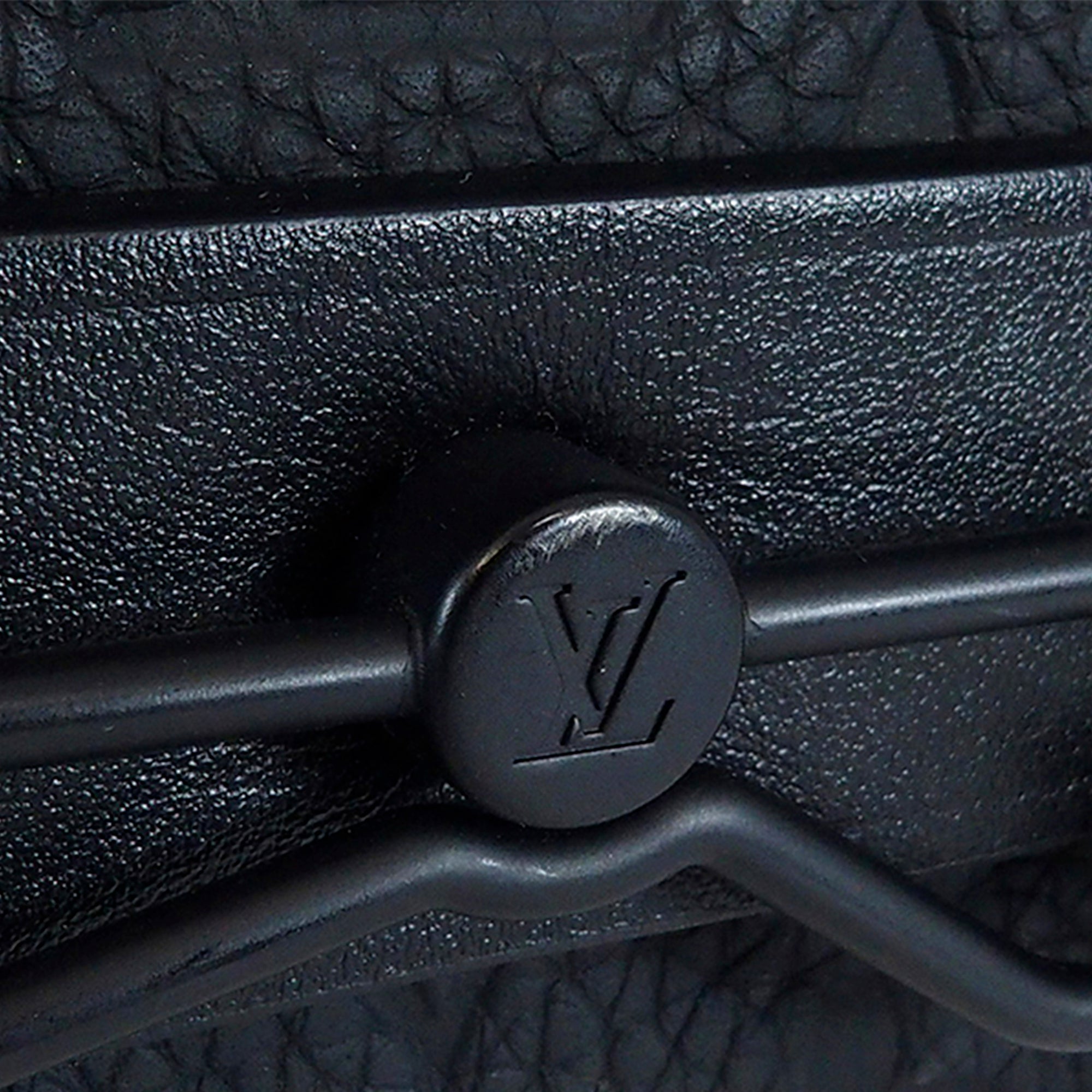 Louis Vuitton Monogram Taurillon Steamer Messenger - image 8