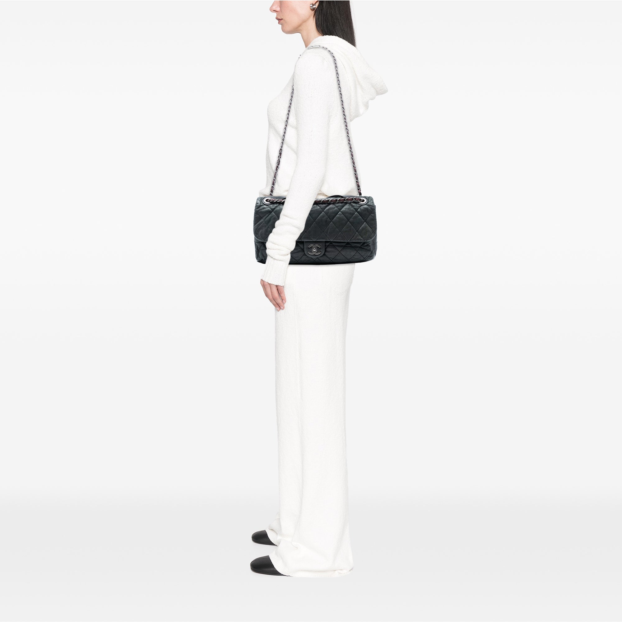 Chanel Jumbo Iridescent Calfskin In The Mix Flap - image 7