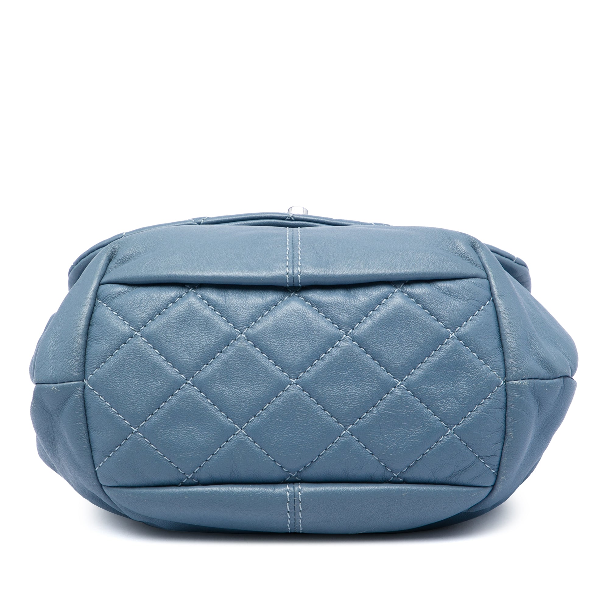 Chanel Mini Quilted Lambskin Trianon Messenger Flap - image 3
