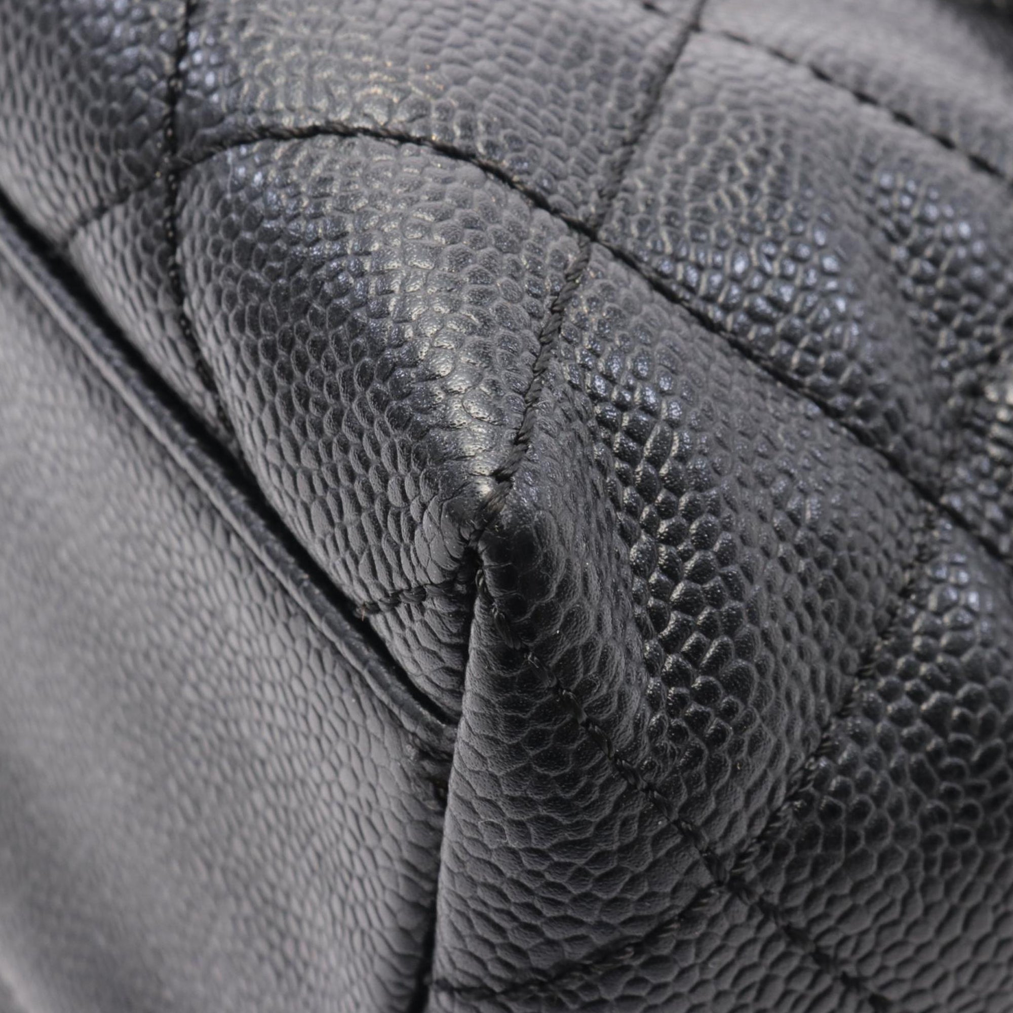 Chanel CC Quilted Caviar Kelly Top Handle Bag - image 8