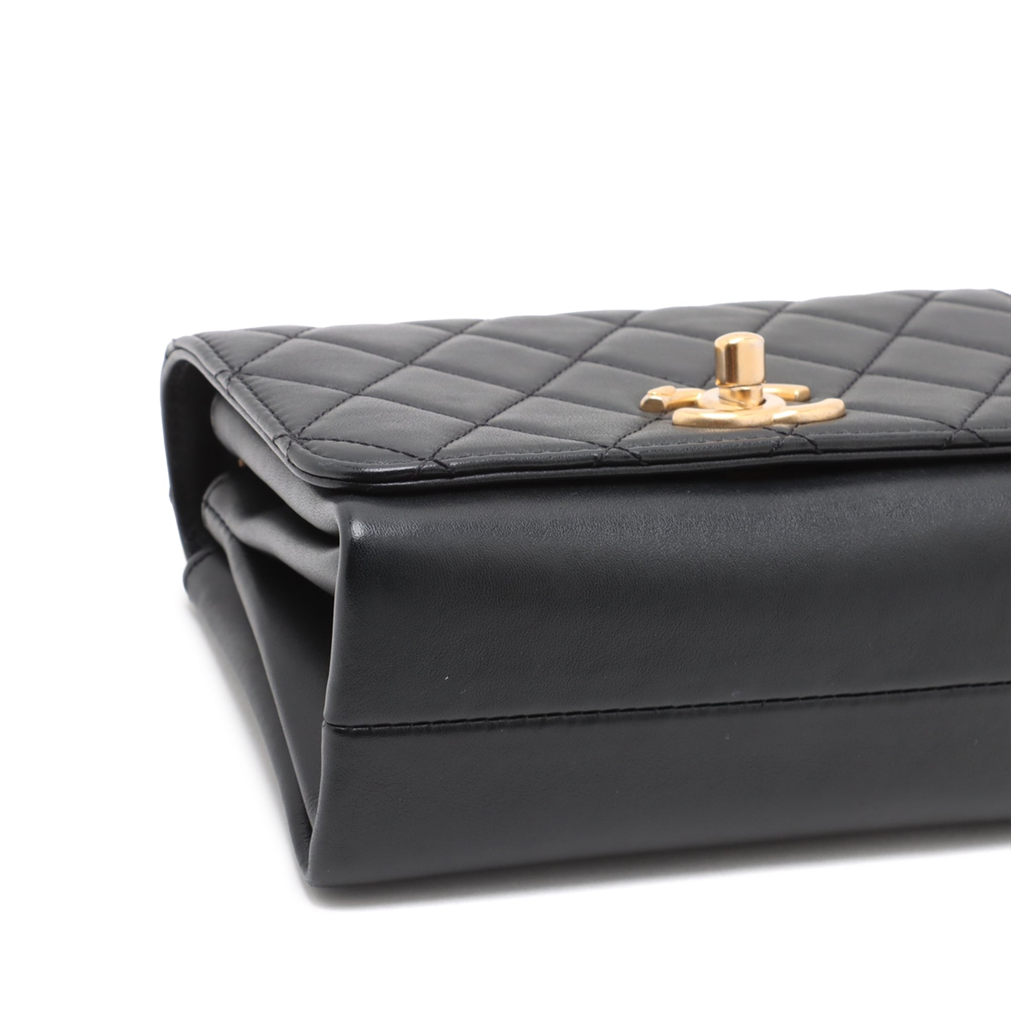 Chanel Mini Quilted Lambskin Pearl Boy Chain Flap - image 8