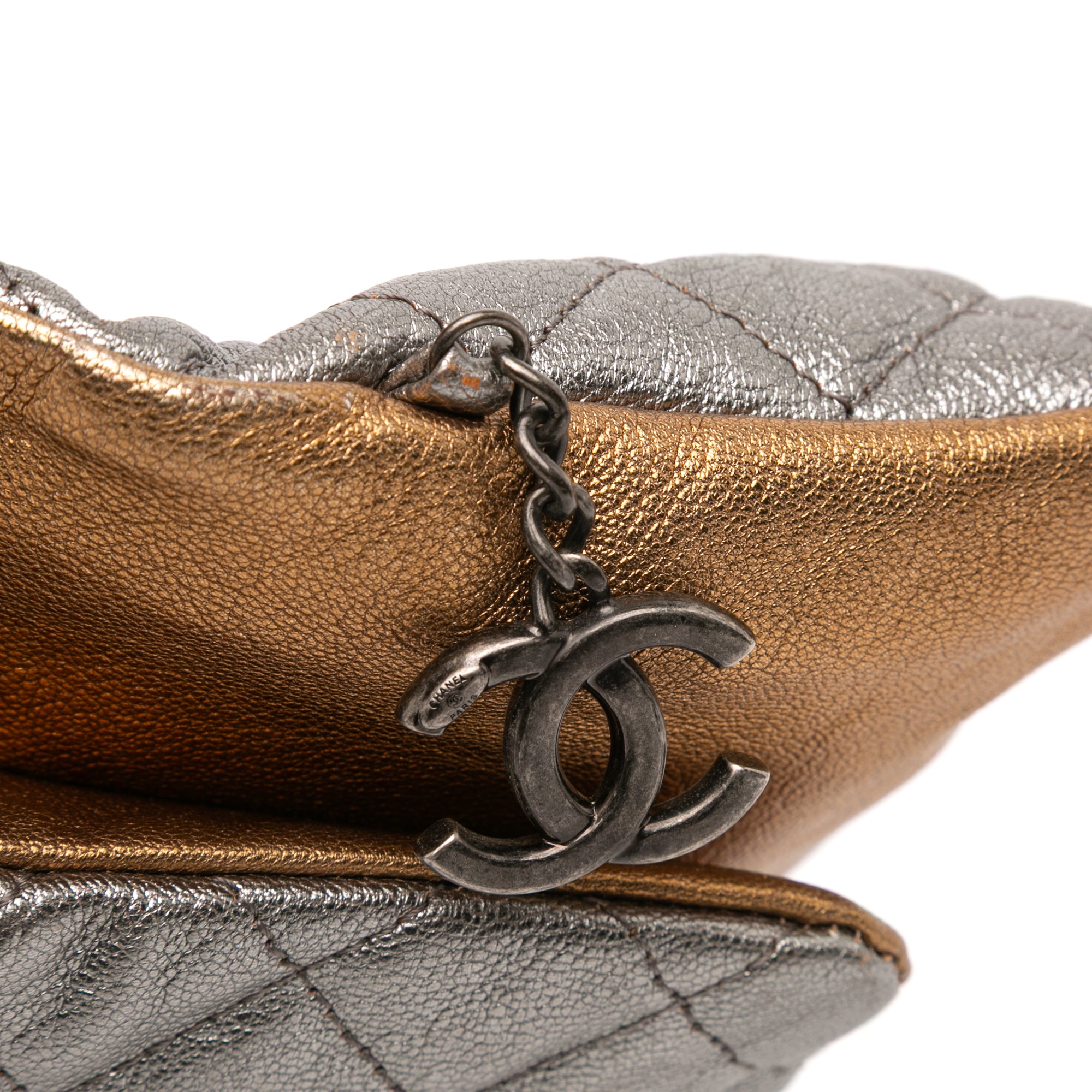 Chanel Quilted Metallic Goatskin Tabatiere Kisslock Foldover Clutch - image 7