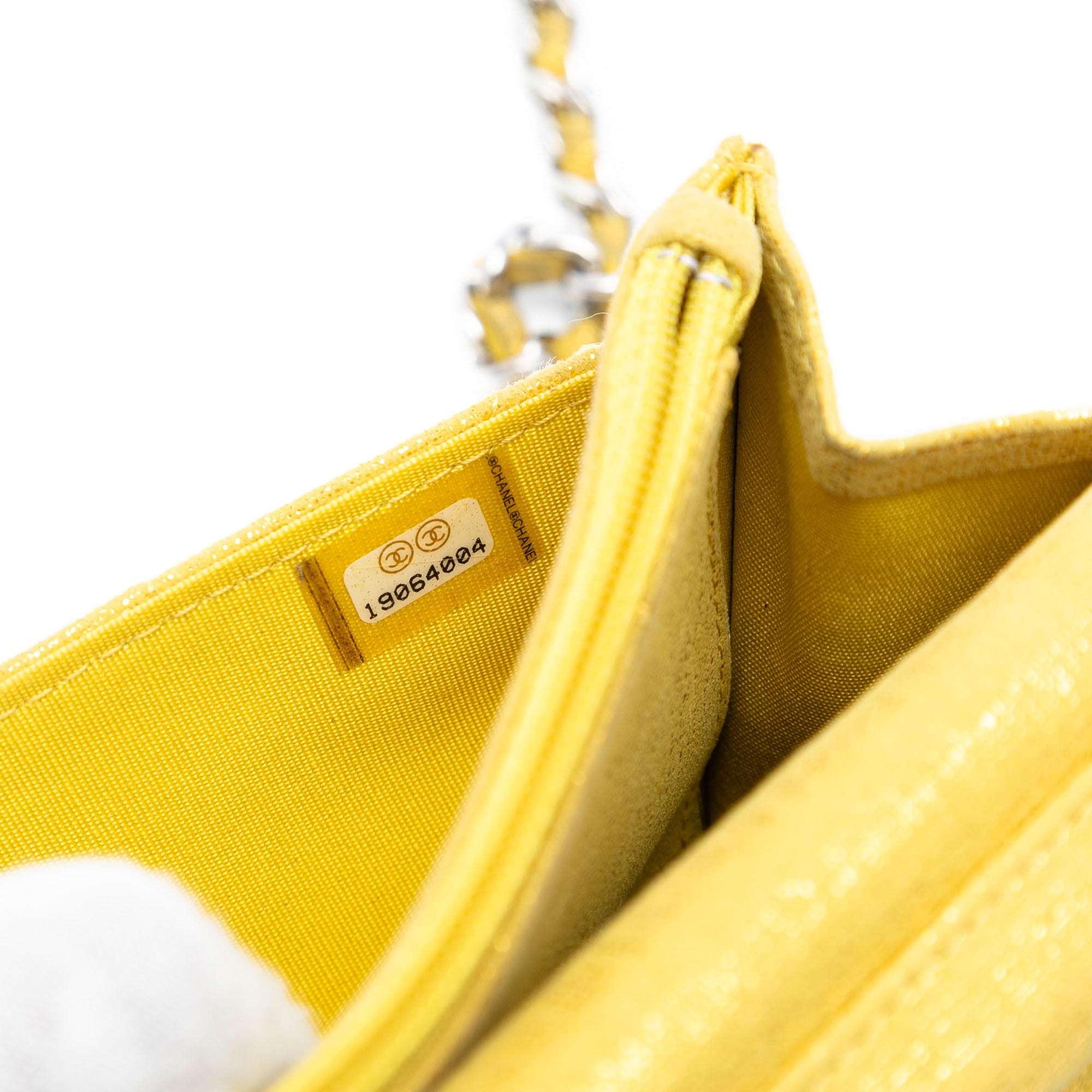 Chanel CC Quilted Metallic Fabric Wallet On Chain - image 5