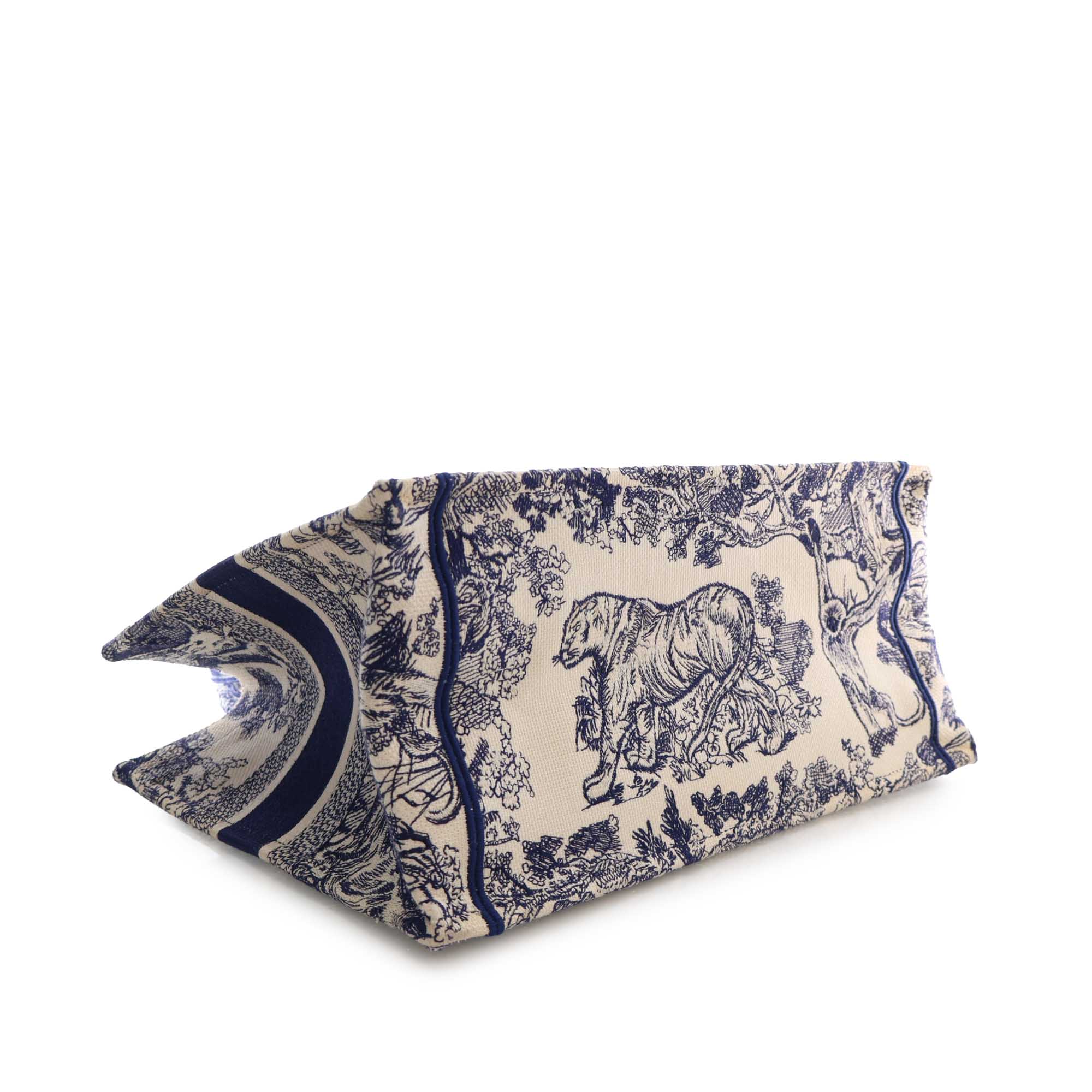Dior Medium Canvas Embroidered Dioriviera Toile De Jouy Book Tote - image 7