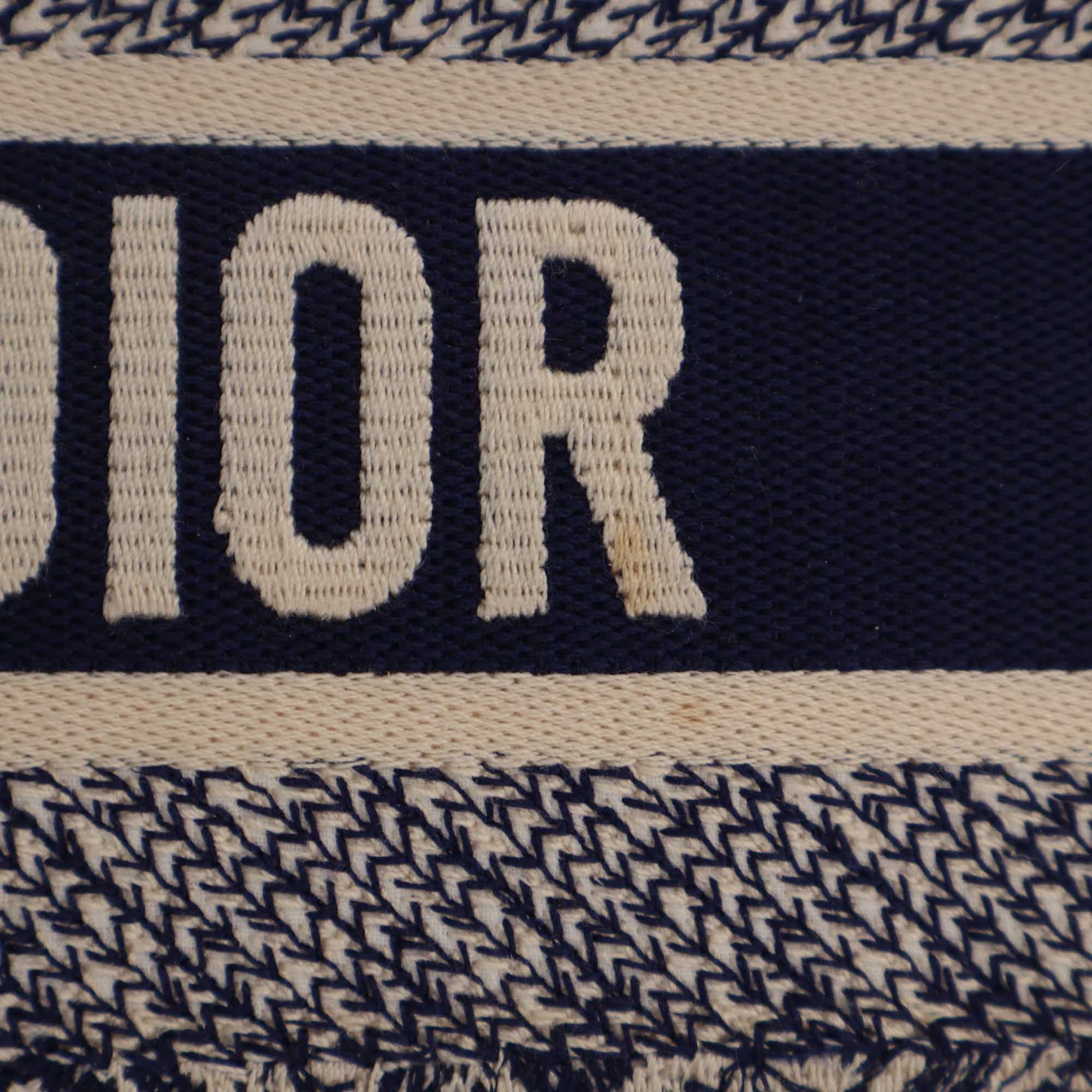 Dior Medium Canvas Embroidered Dioriviera Toile De Jouy Book Tote - image 9
