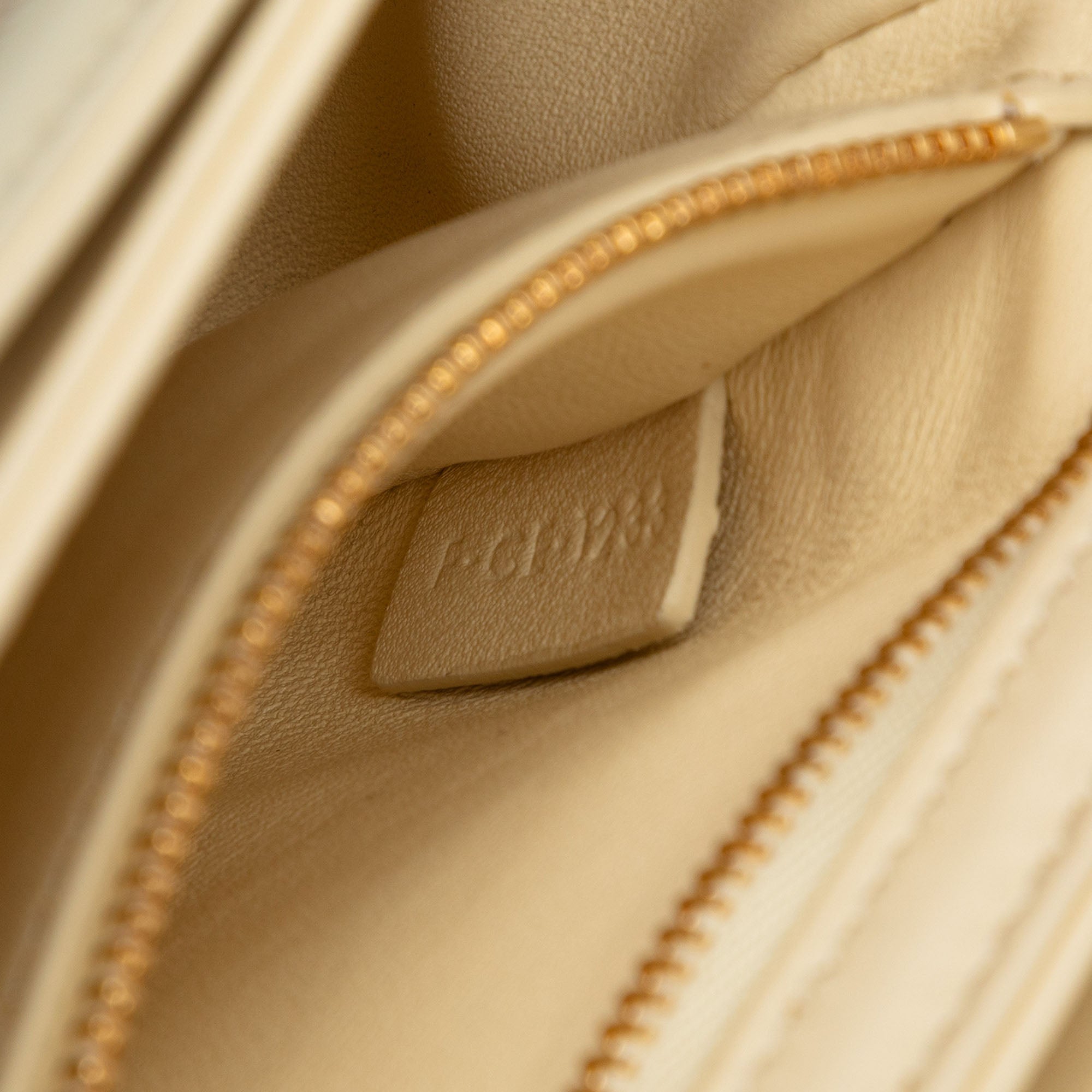 Celine Classique Shiny Calfskin Triomphe Crossbody - image 5