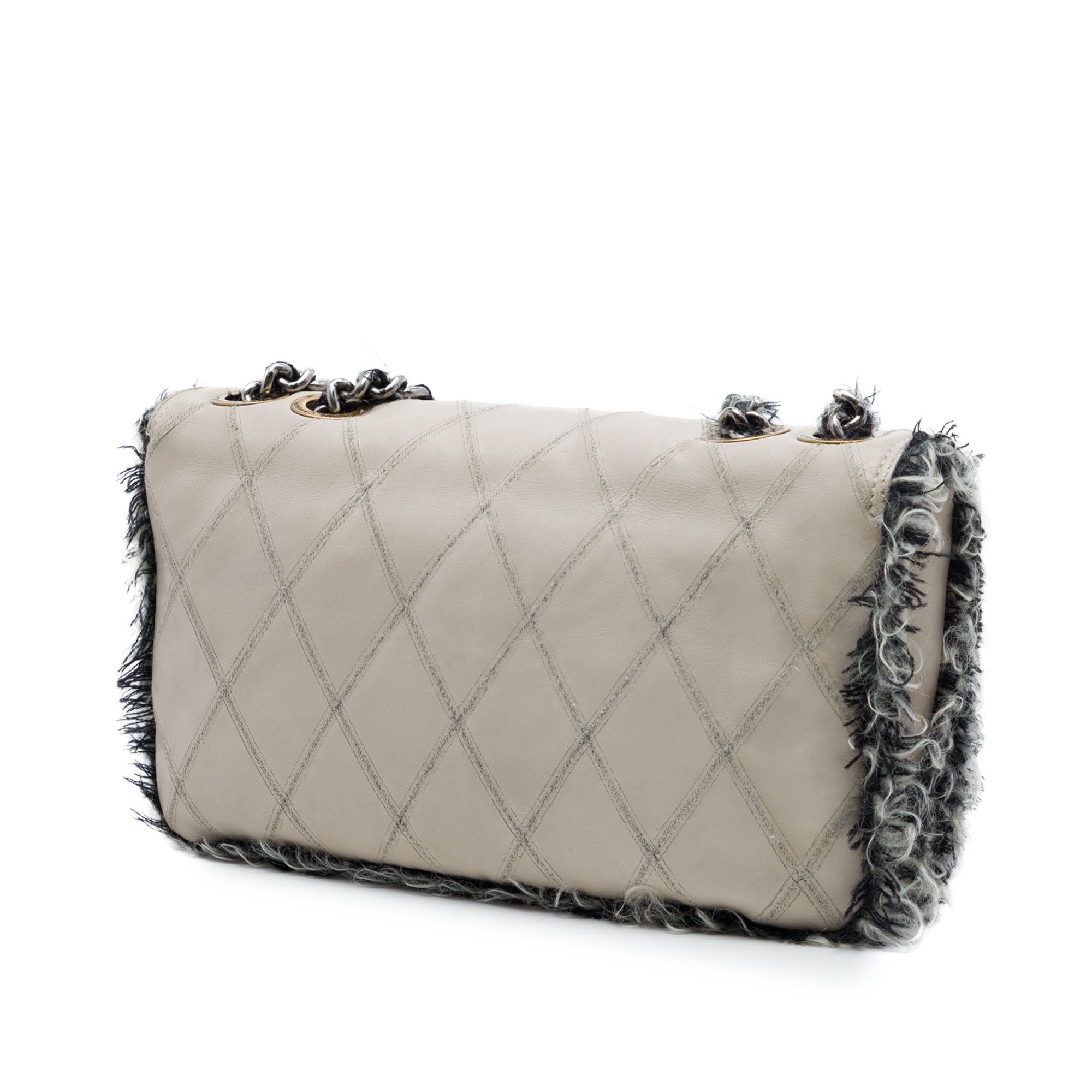 Chanel CC Quilted Lambskin Tweedy Flap Color - image 2