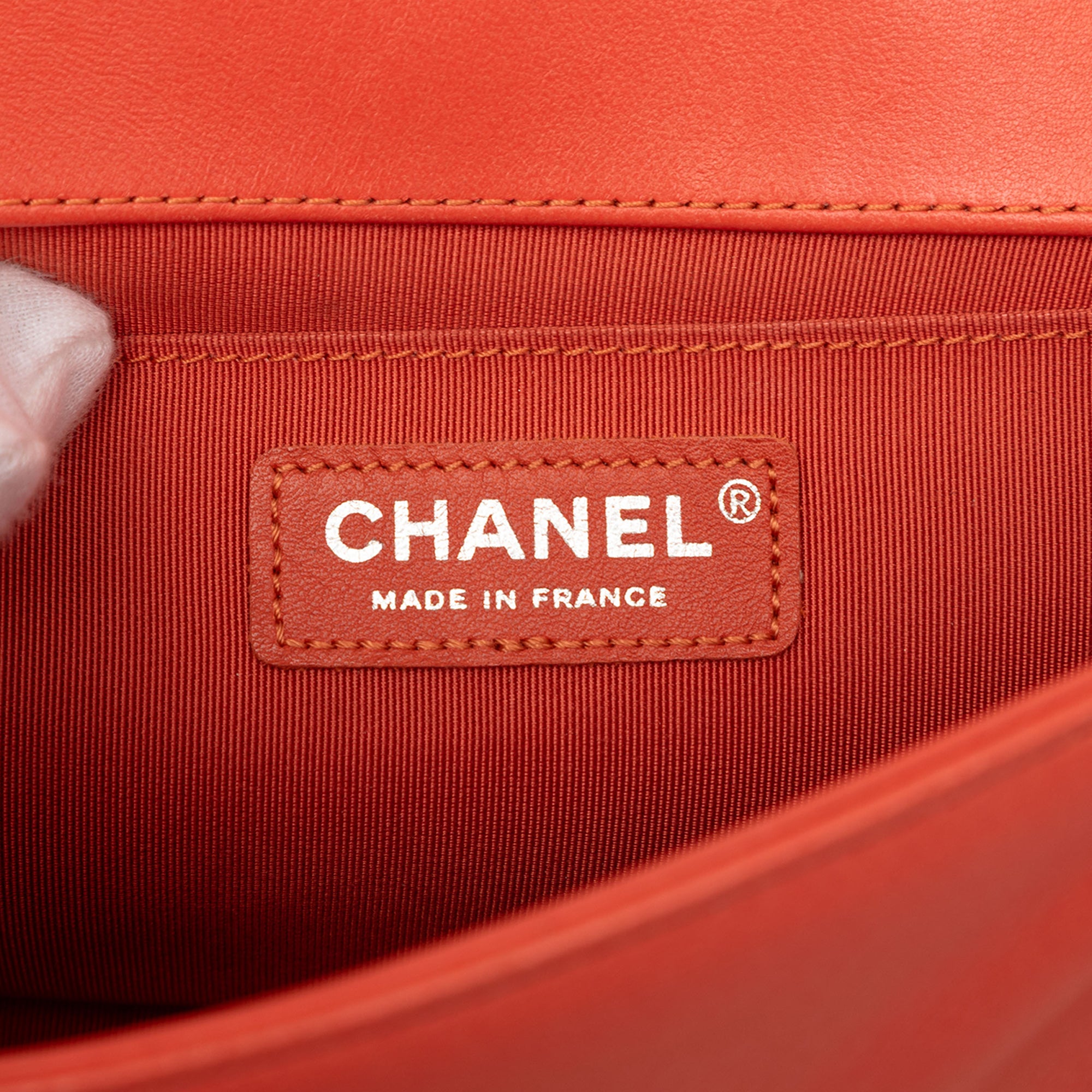 Chanel Medium Tweed and Lambskin Boy Flap - image 5