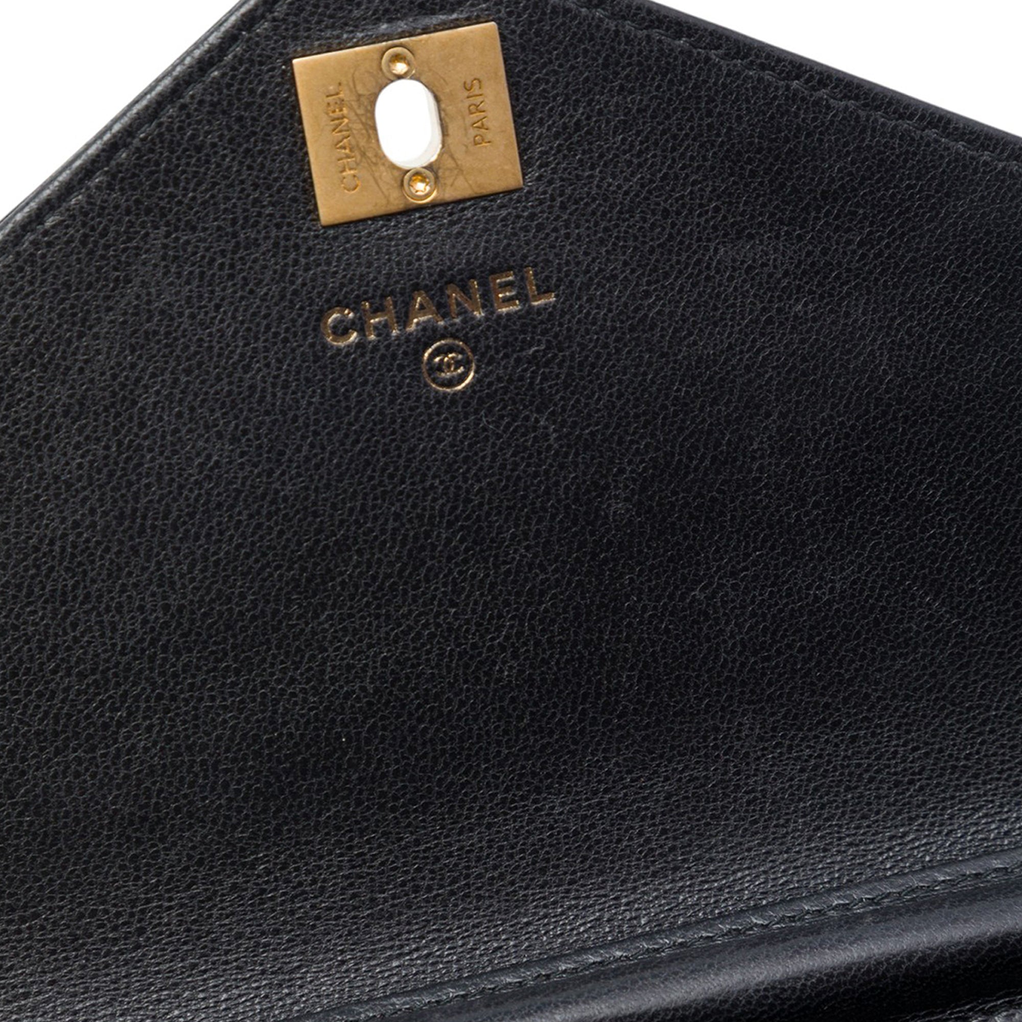 Chanel Reversed Chevron Lambskin Wallet on Chain - image 5