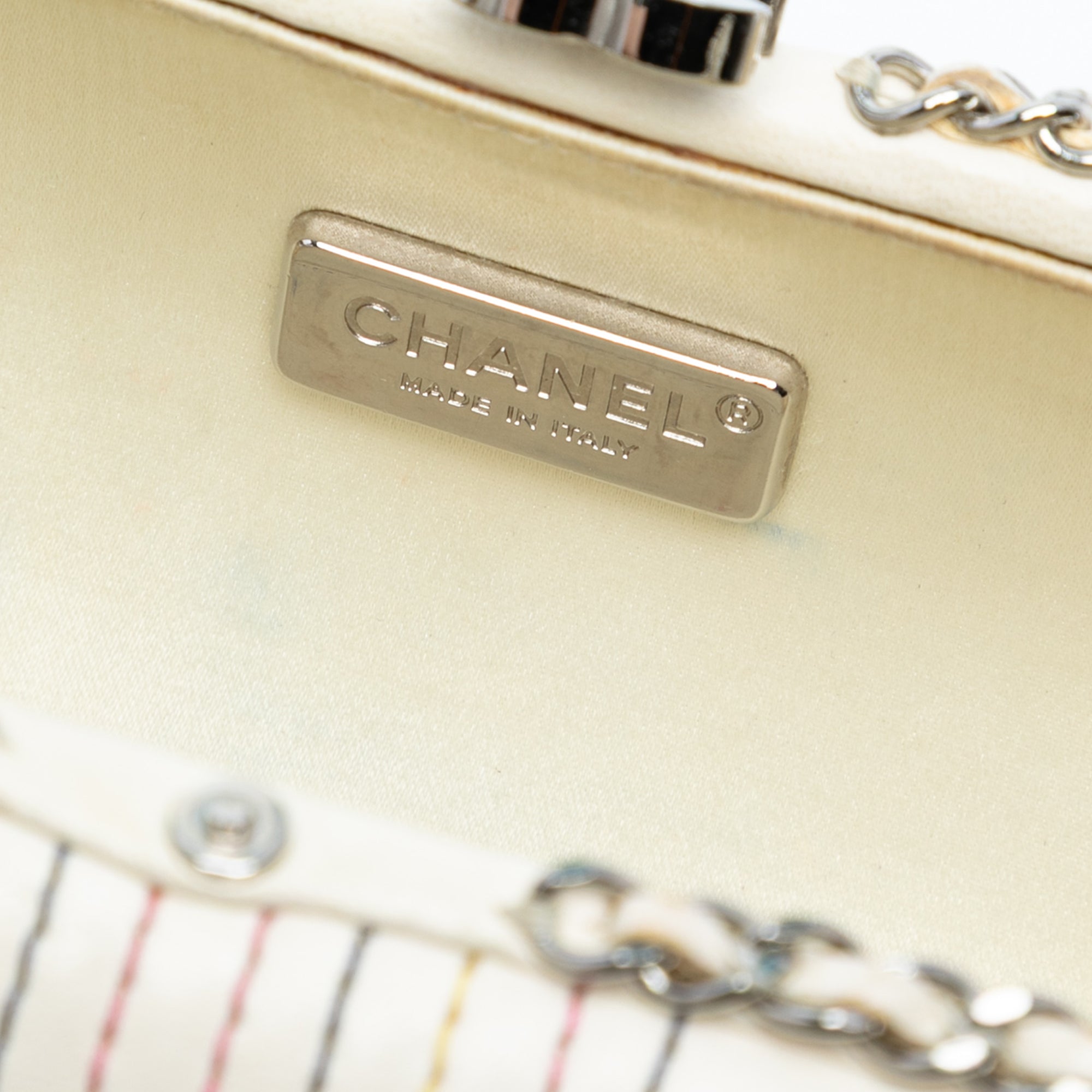 Chanel Quilted Calfskin Korean Garden Clutch on Chain - image 5