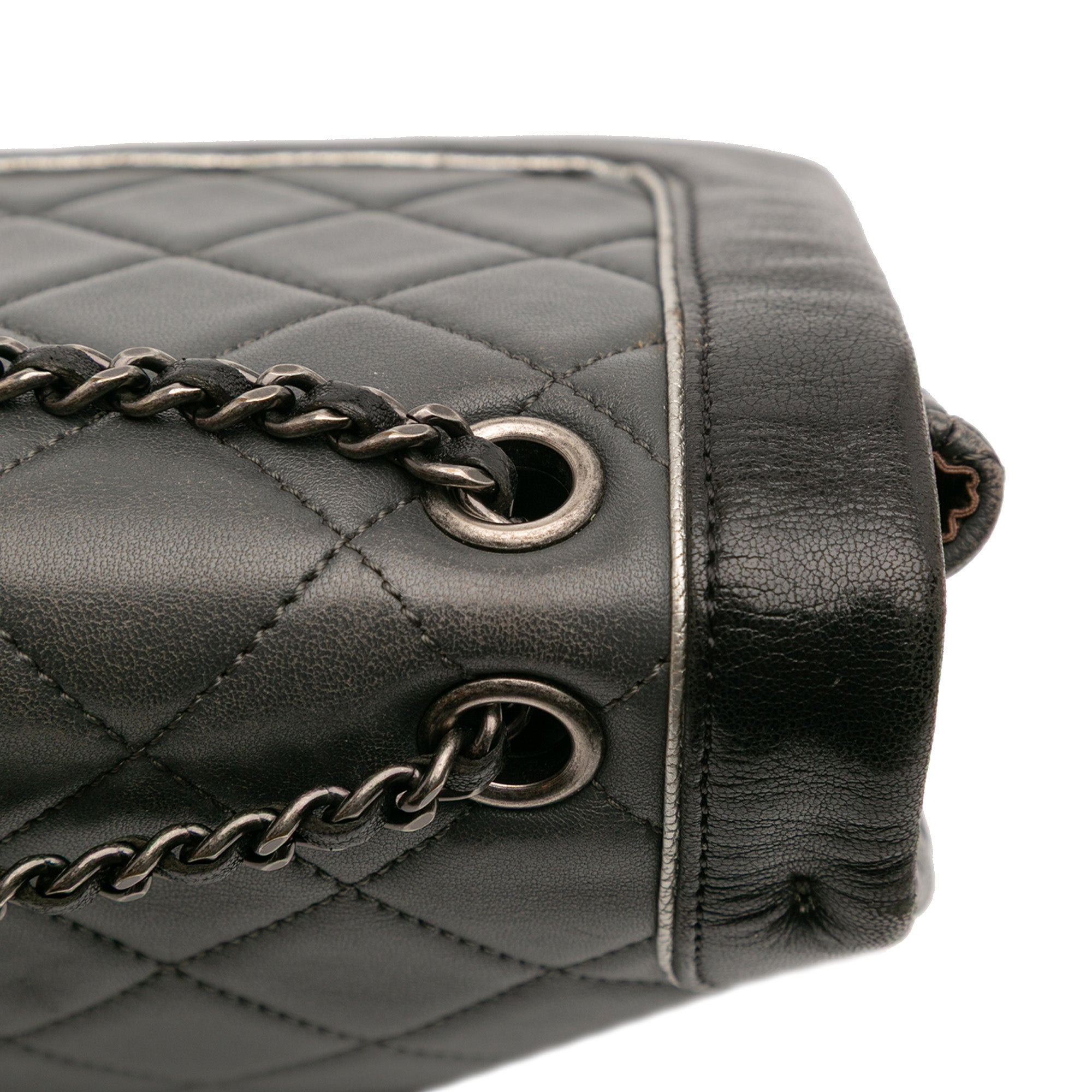 Chanel Paris-Salzburg Jumbo Bicolor Quilted Lambskin Tyrolean Flap - image 10