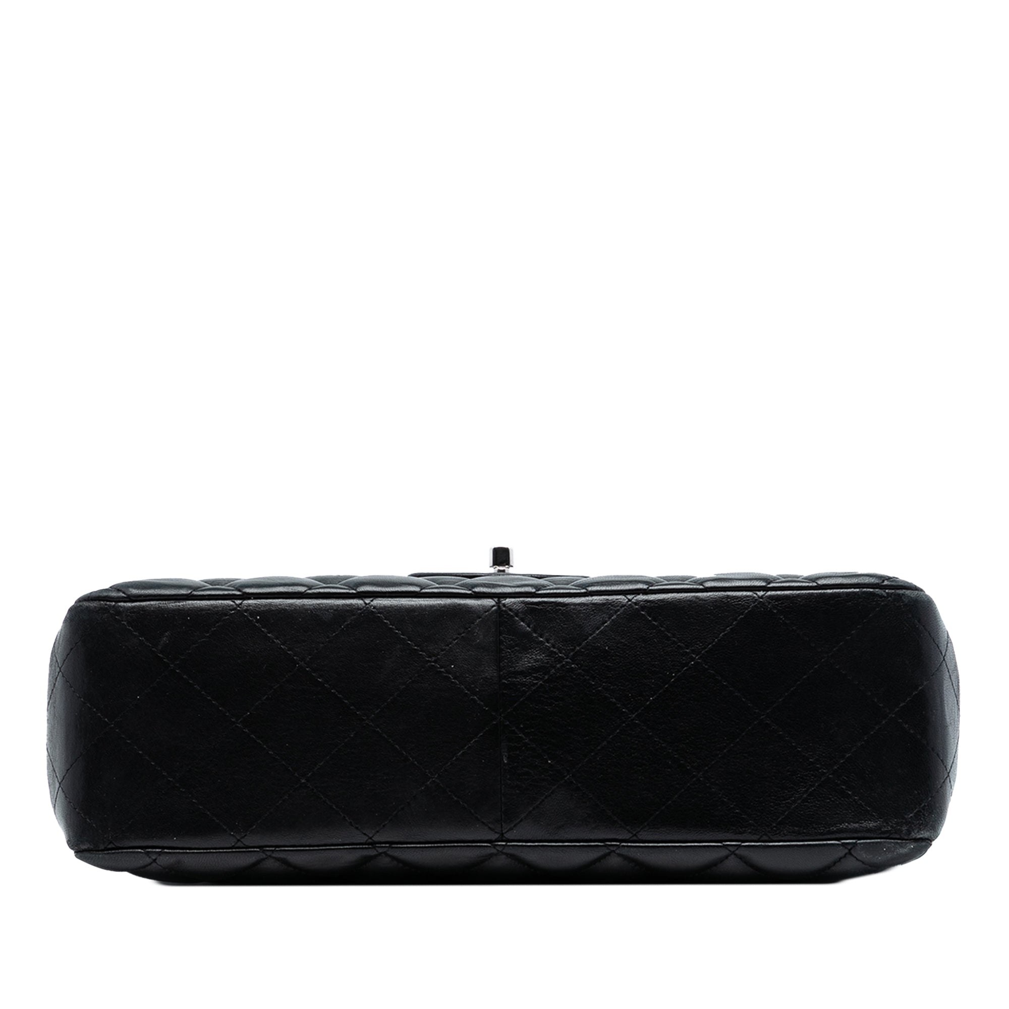Chanel Jumbo Classic Lambskin Single Flap - image 3