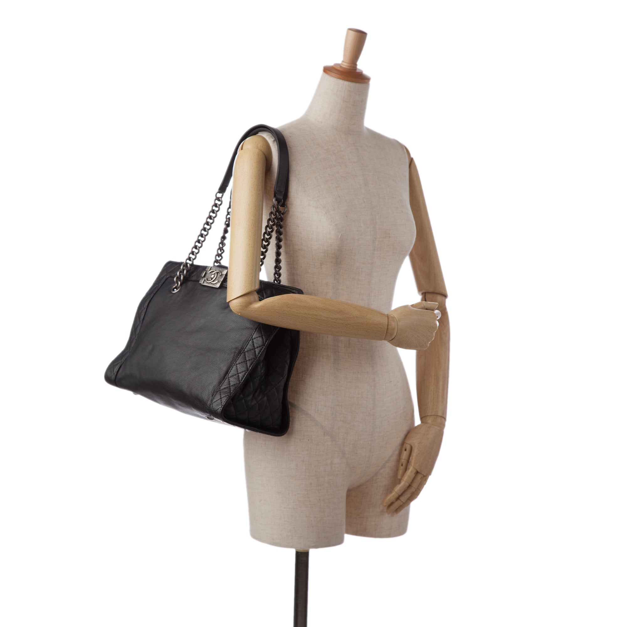 Chanel Medium Calfskin Boy Reverso Shopping Tote - image 9