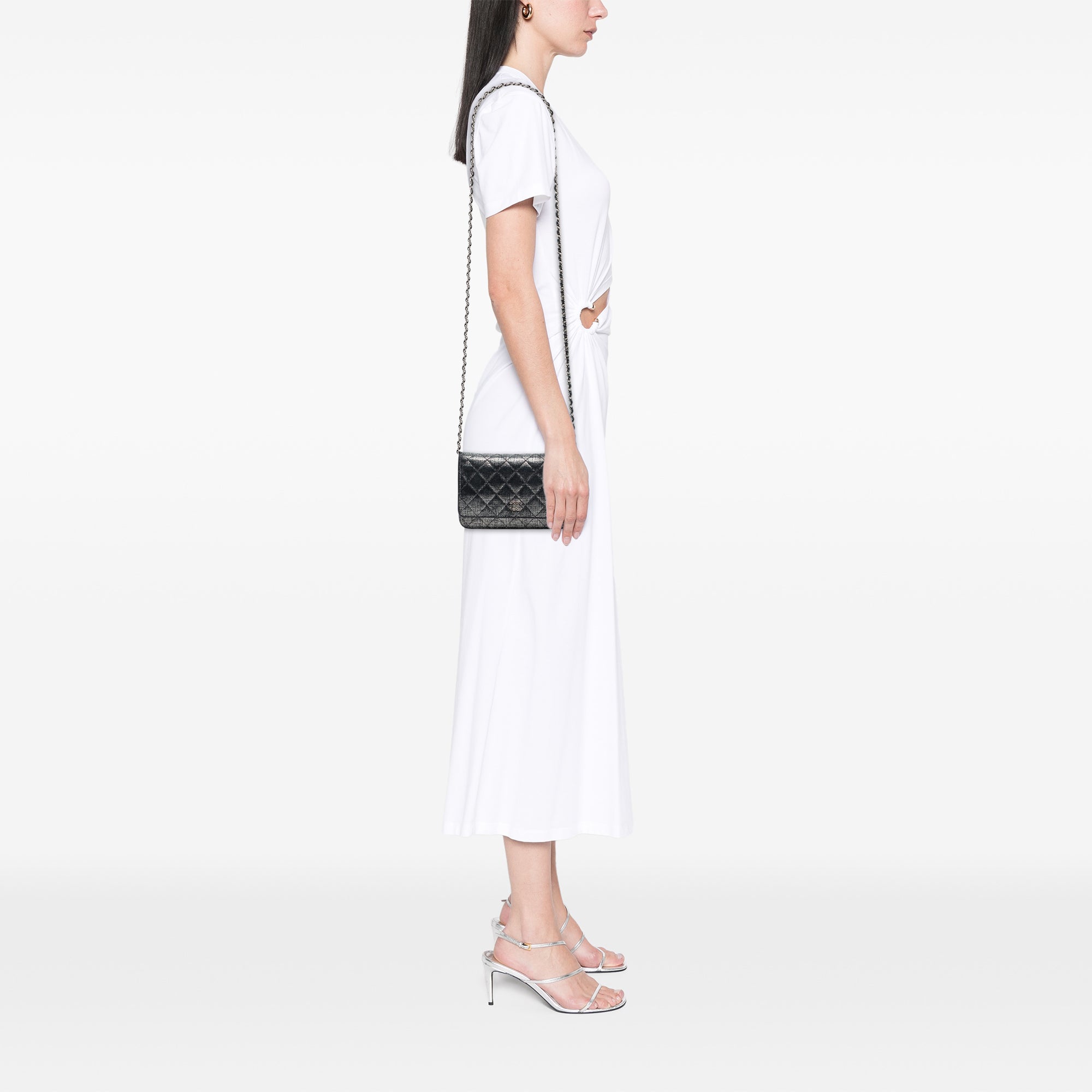 Chanel CC Quilted Metallic Fabric Wallet On Chain - image 6