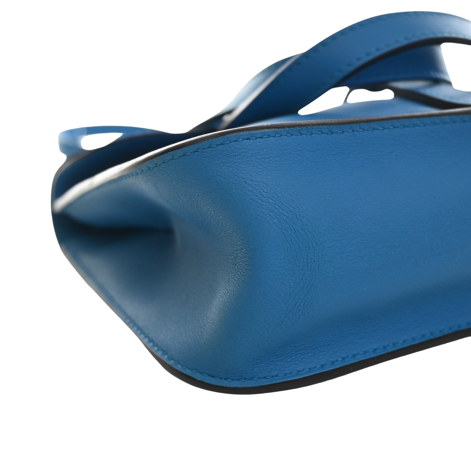 Hermès Mini Swift Halzan 22 - image 11