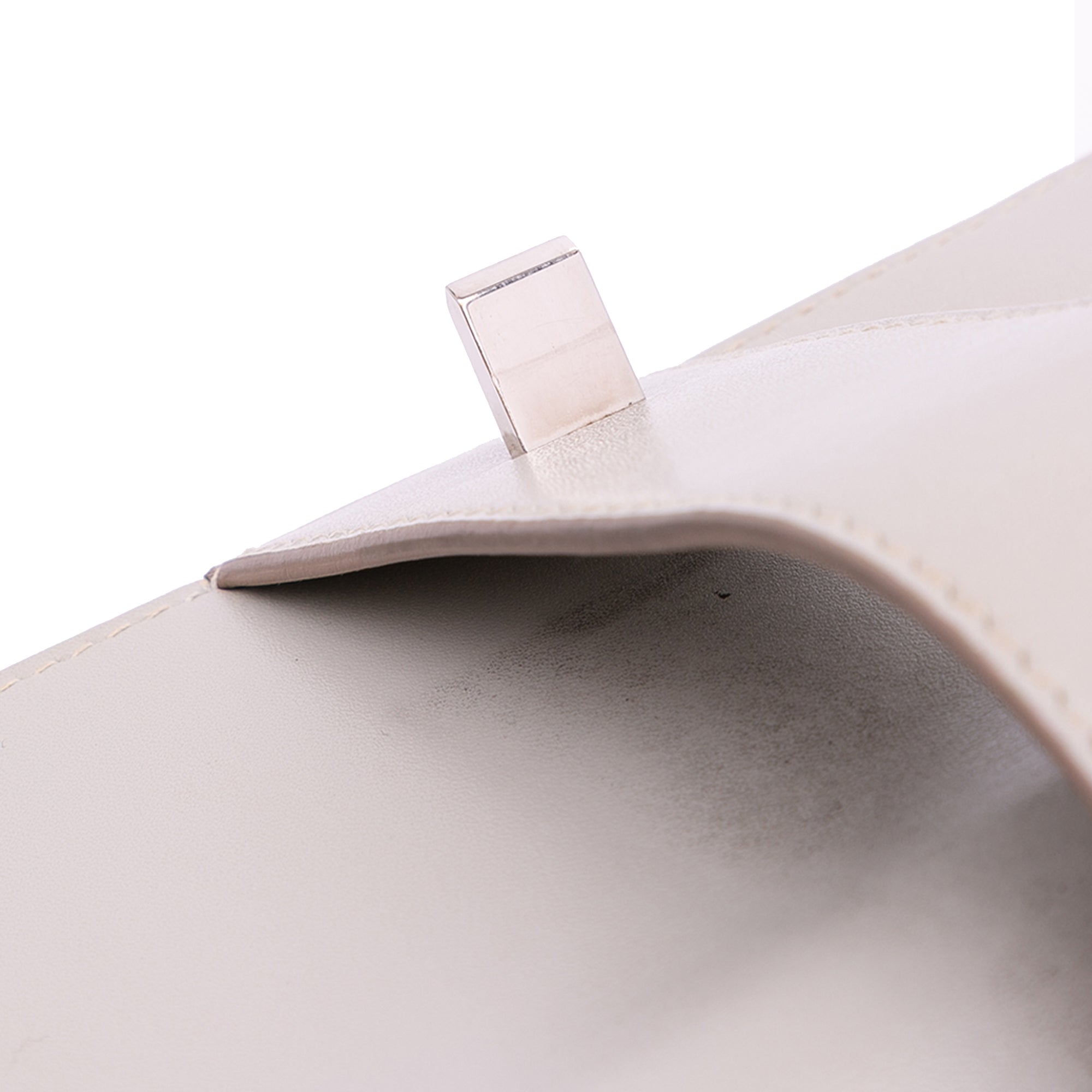 Hermès Tadelakt Medor Clutch 23 - image 8