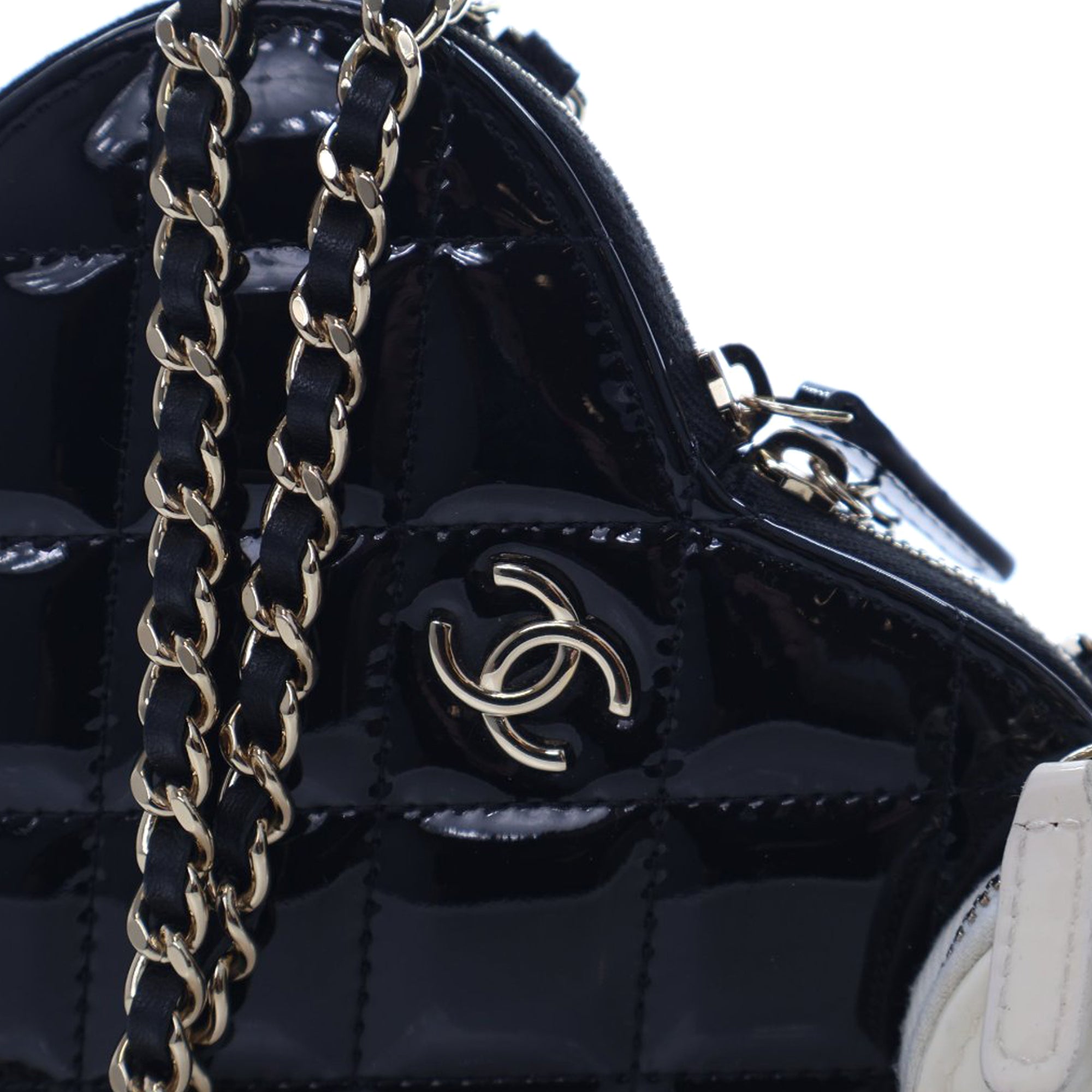 Chanel Quilted Patent Duo Heart Clutch with Chain - image 11