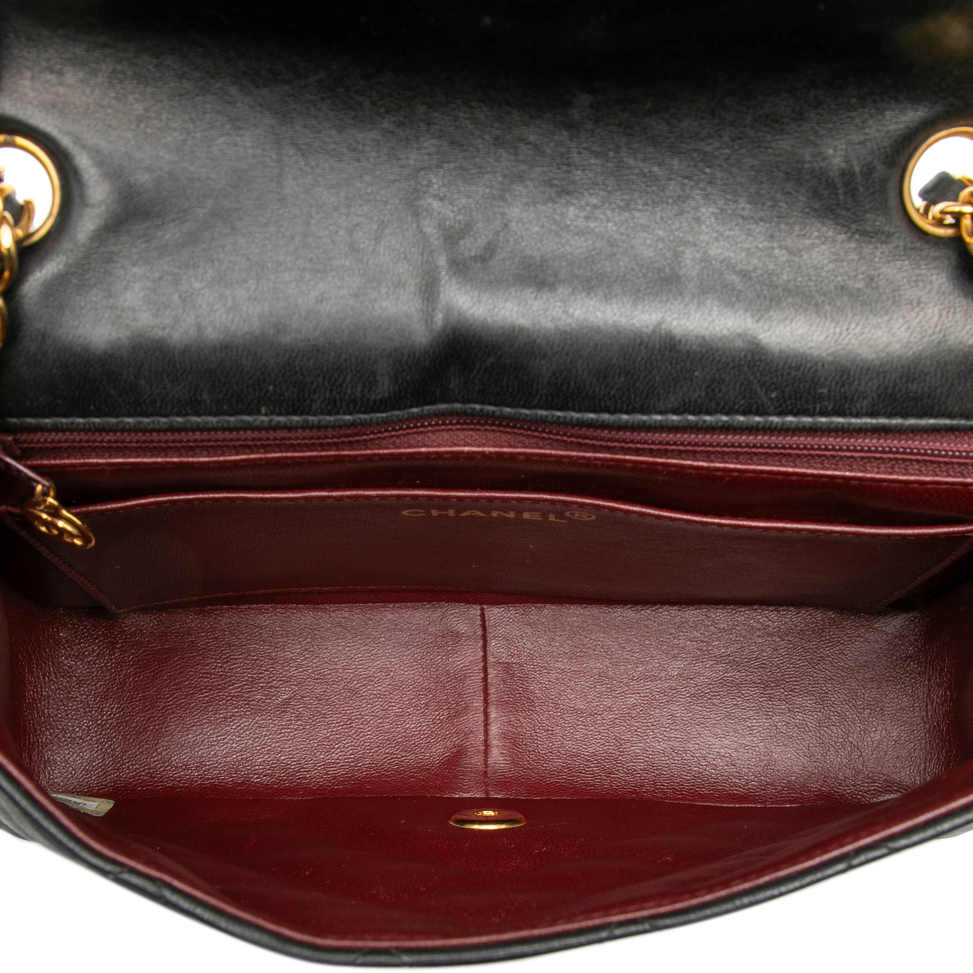 Chanel Medium Lambskin Diana Flap - image 4
